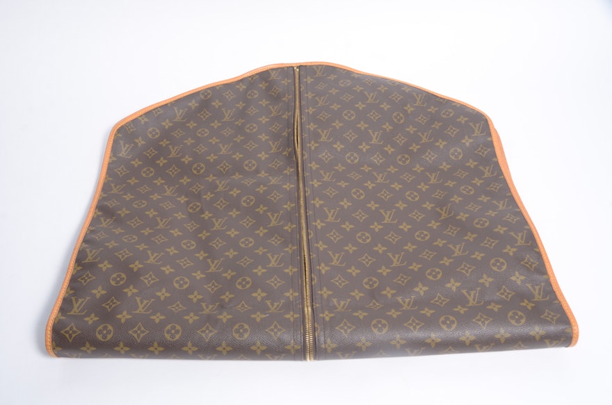 Louis Vuitton Vintage Garment Bag | EBTH