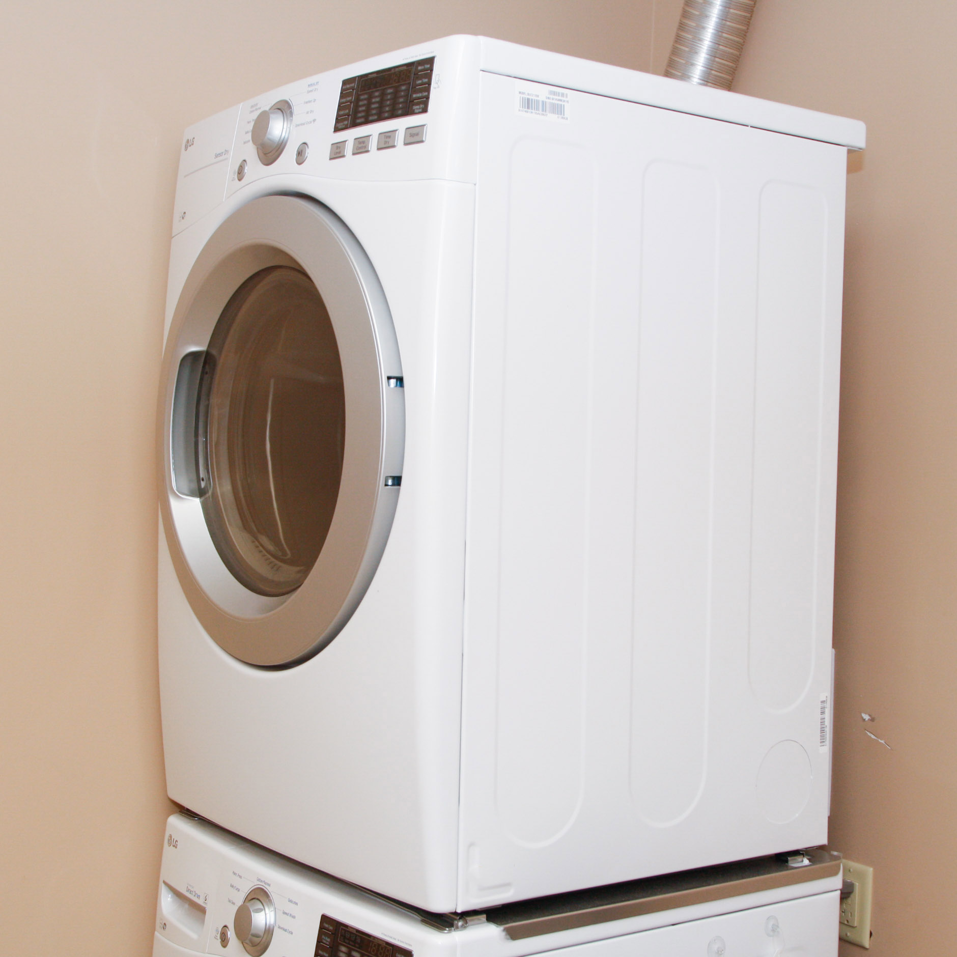 LG UltraLarge Capacity Electric Dryer EBTH