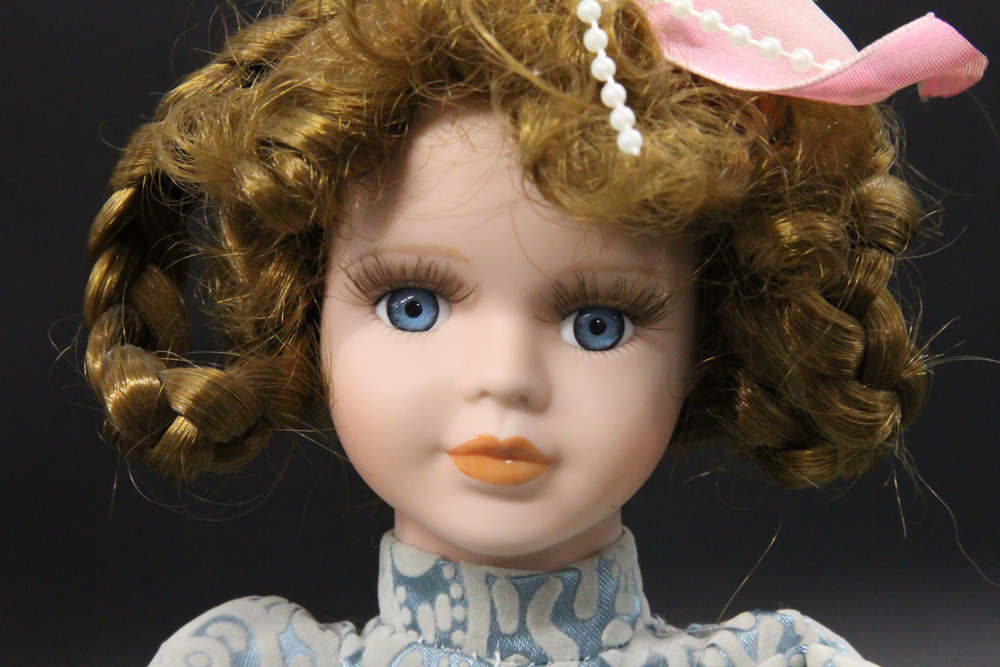 Collectors Choice "Carolyn" Porcelain Musical Doll EBTH