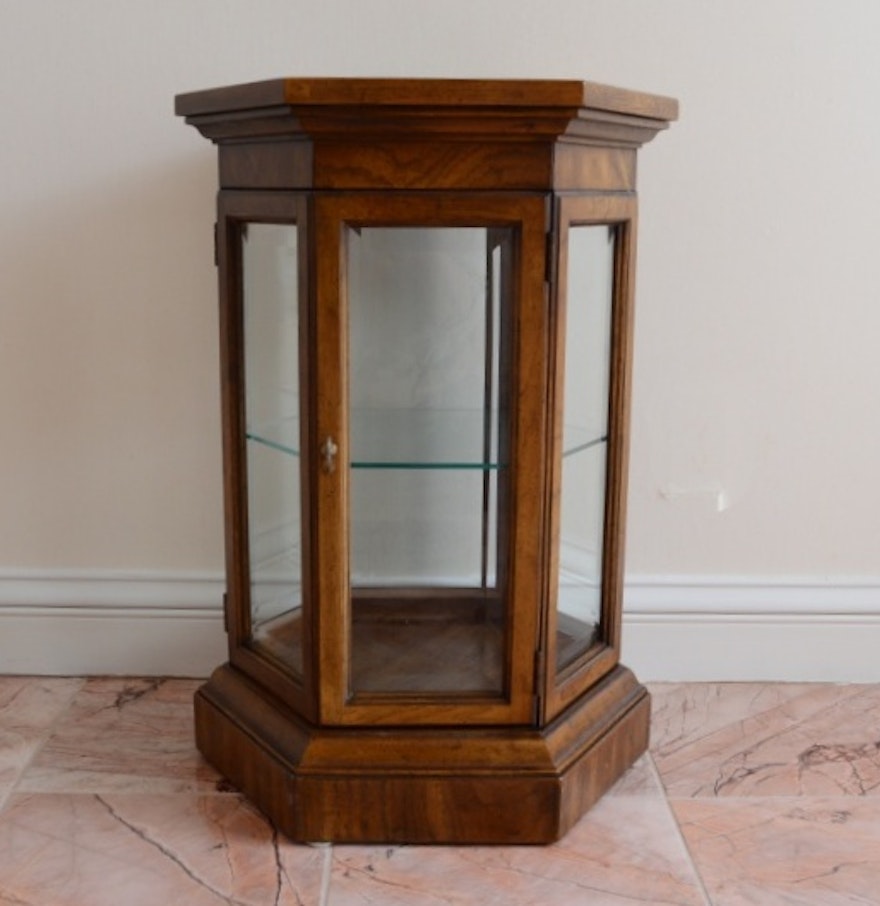 Offene Küche, amerikanischer Nussbaum massiv und Hochglanz ... Small Octagon Curio Cabinet : EBTH