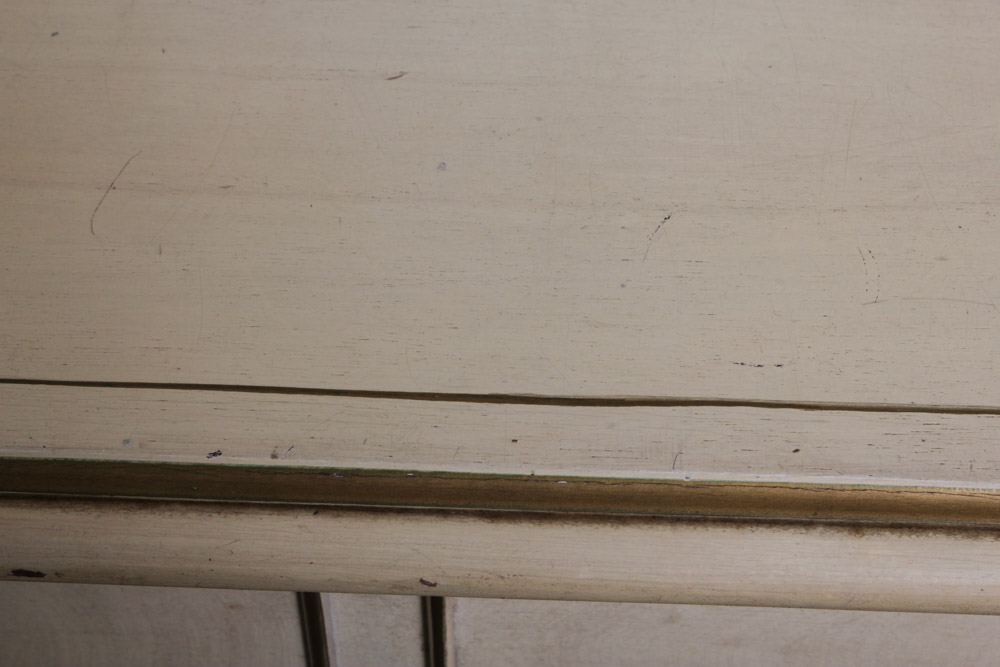 French Provincial Style Lane Cedar Chest EBTH