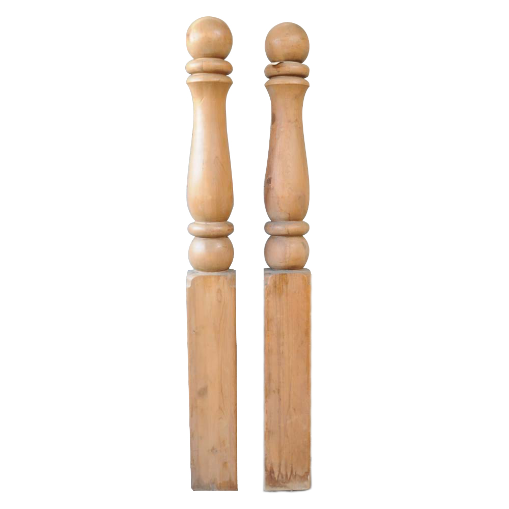 Two Wooden Bed Posts EBTH