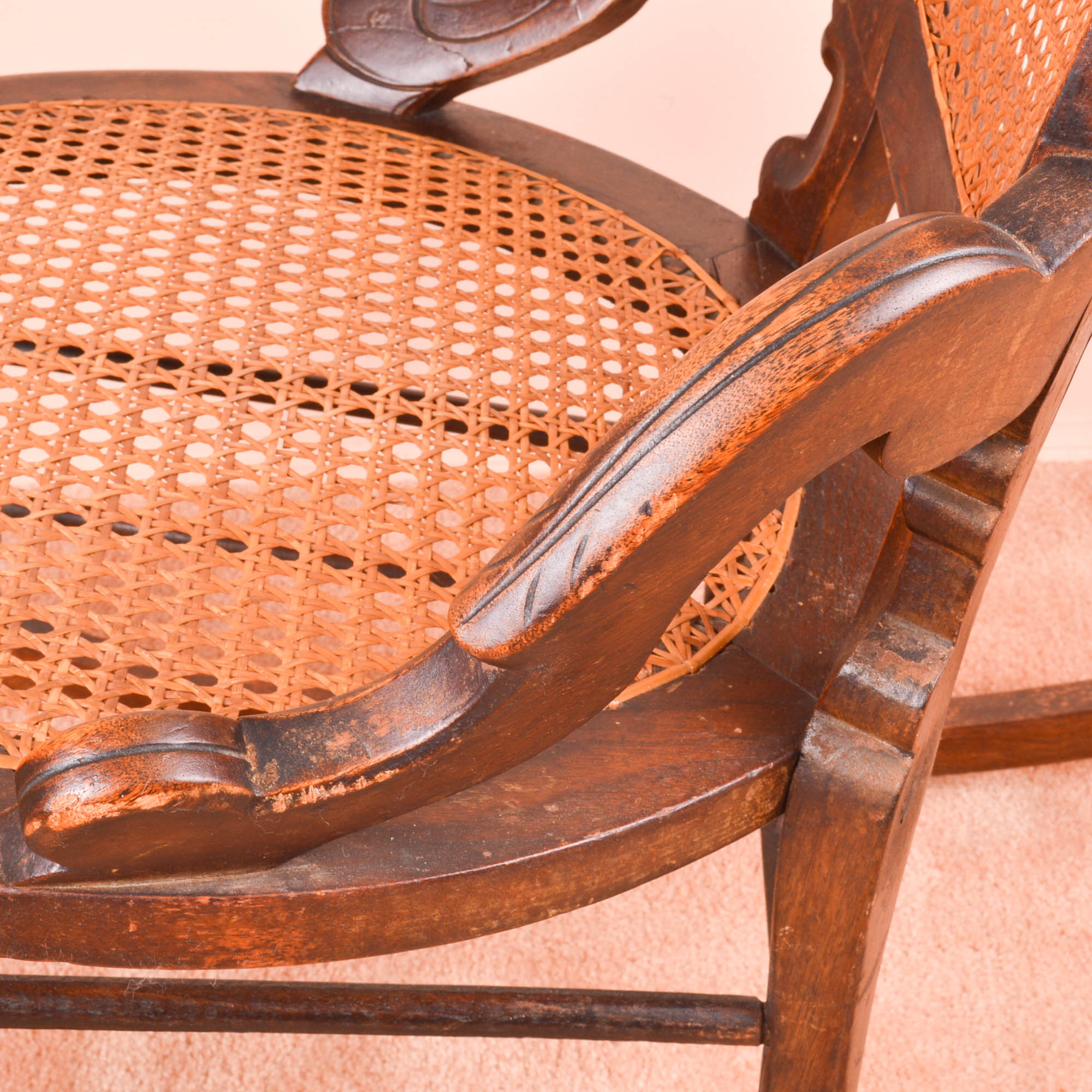 Antique Rocking Chair | EBTH