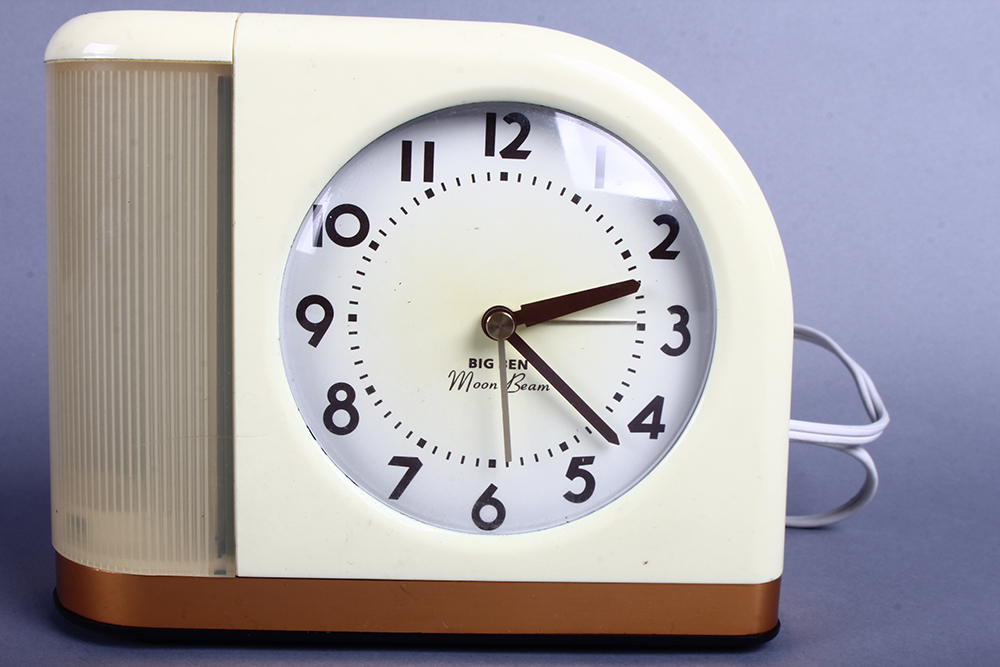 Big Ben Moon Beam Alarm Clock EBTH