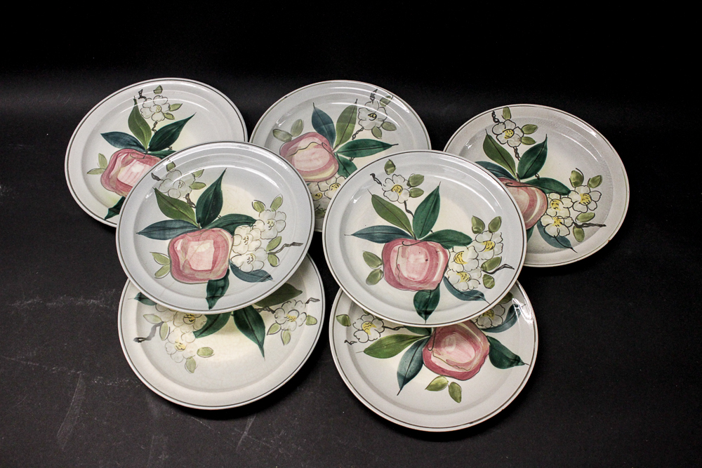 vintage-red-wing-dinnerware-in-the-normandy-pattern-ebth