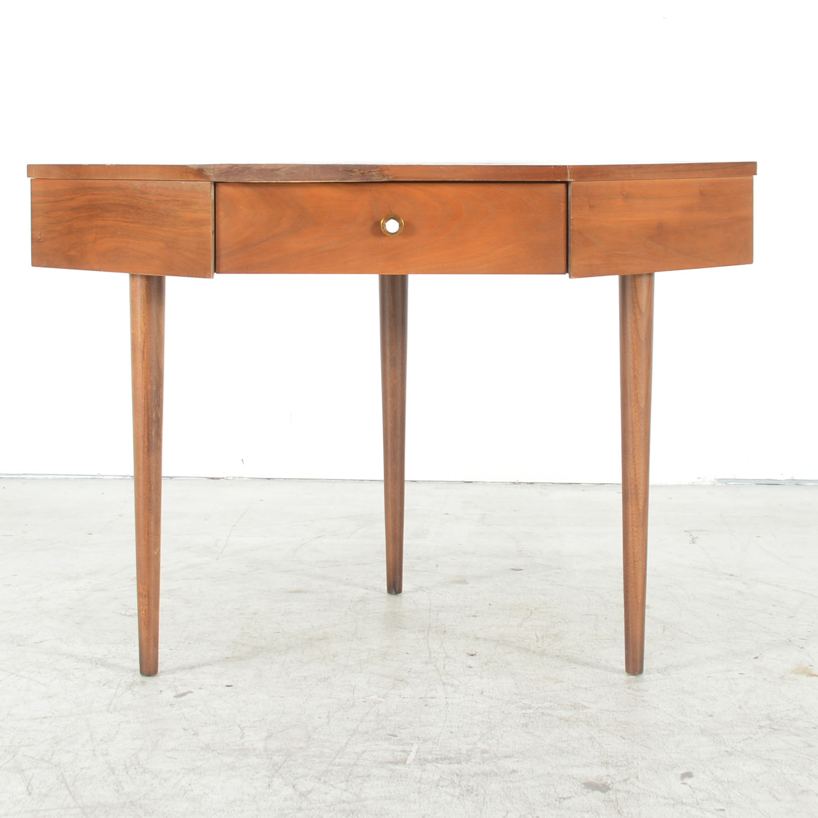 Mid-Century Corner Desk | EBTH