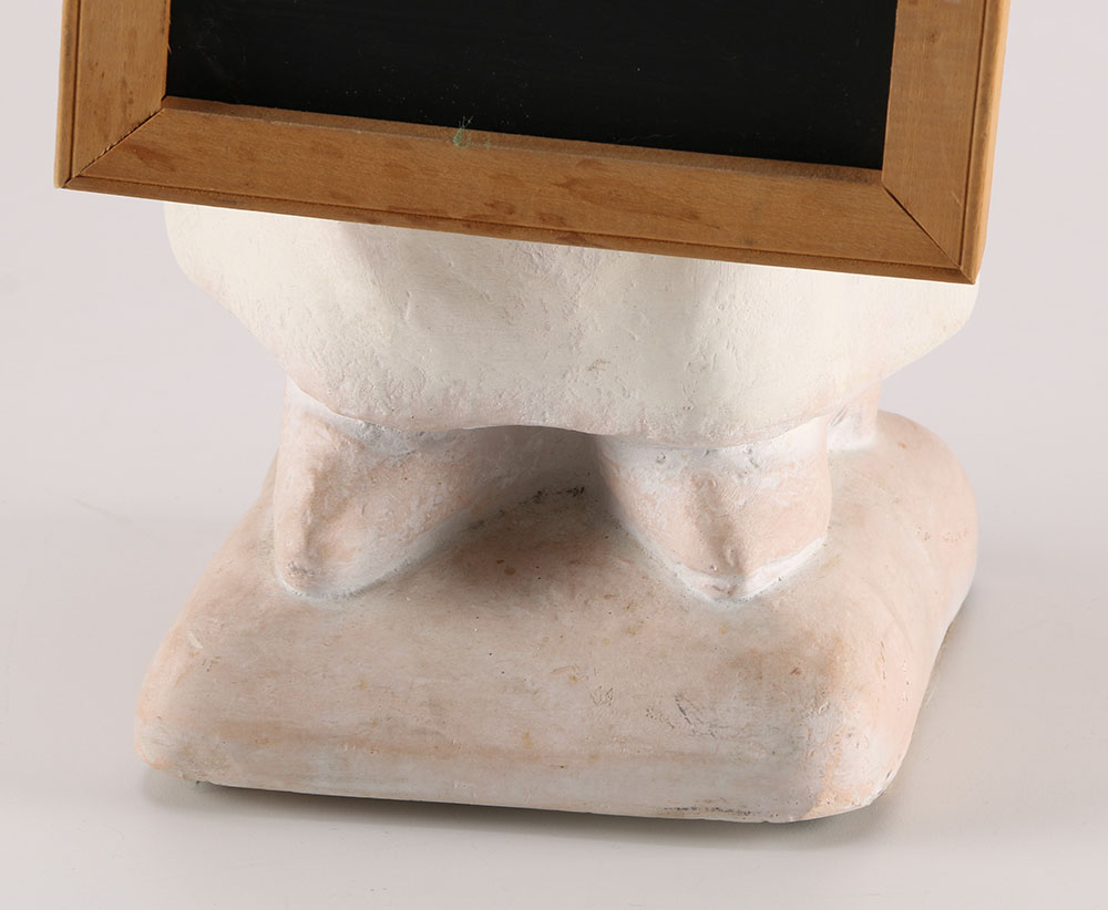 Ceramic Pig Holding Chalkboard Figurine EBTH