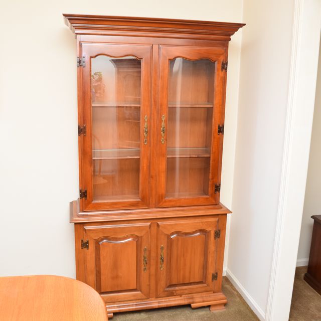 Tell City Maple China Hutch EBTH