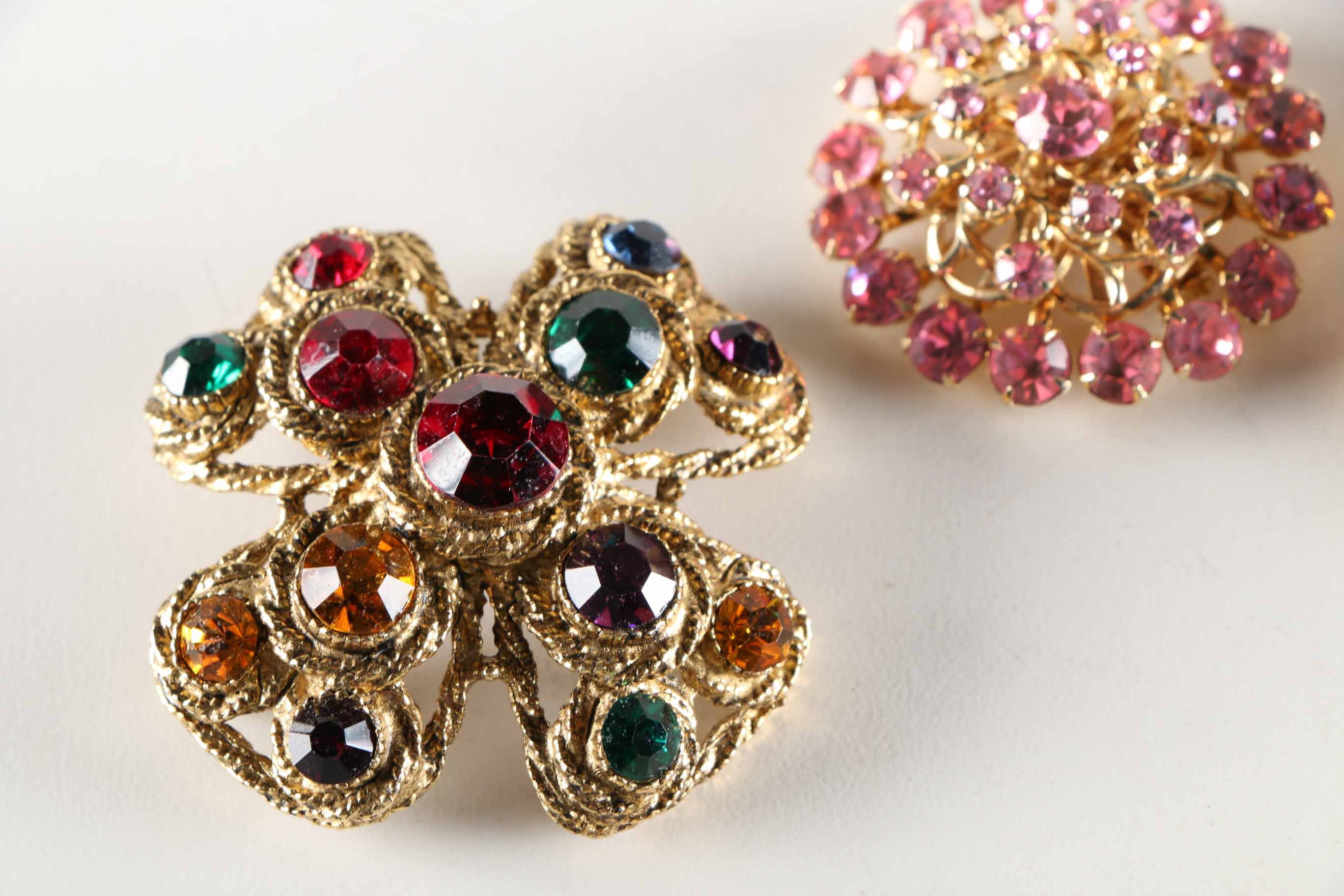 Collection of Costume Brooches EBTH