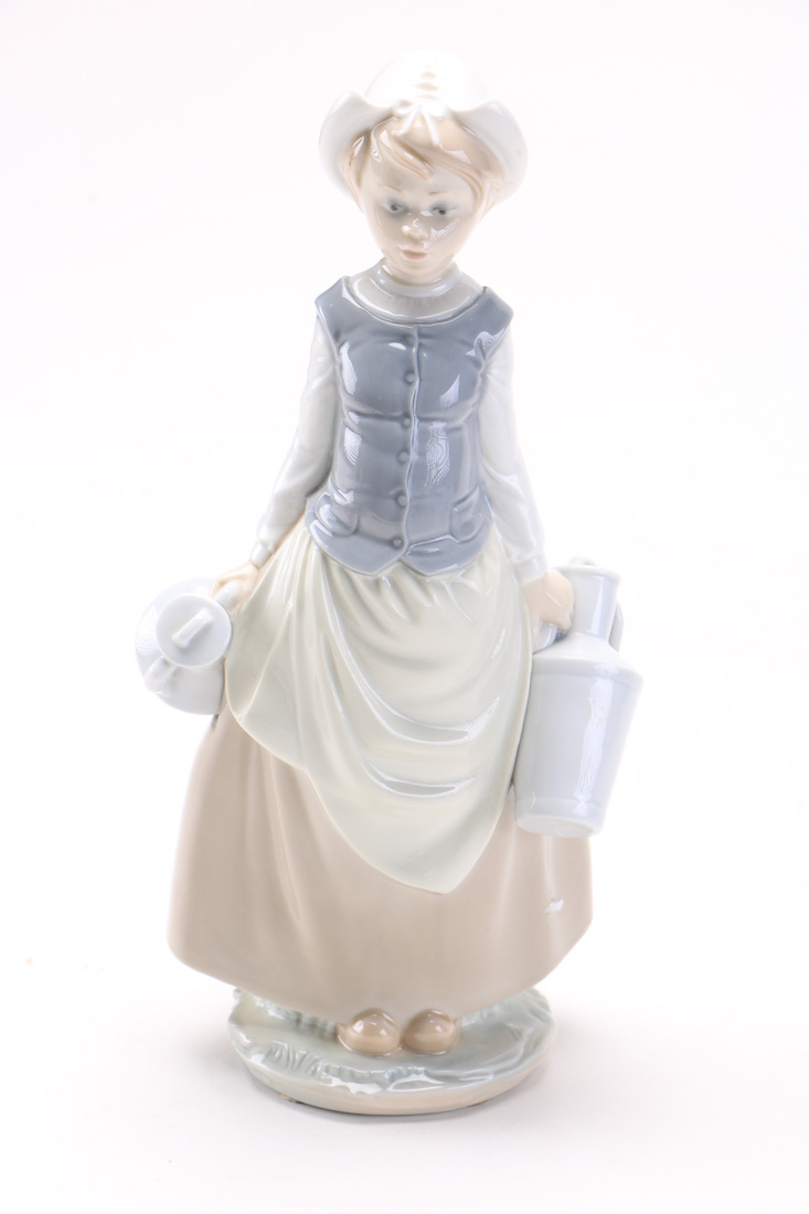 1970s Lladró Porcelain "Milkmaid" Figurine EBTH
