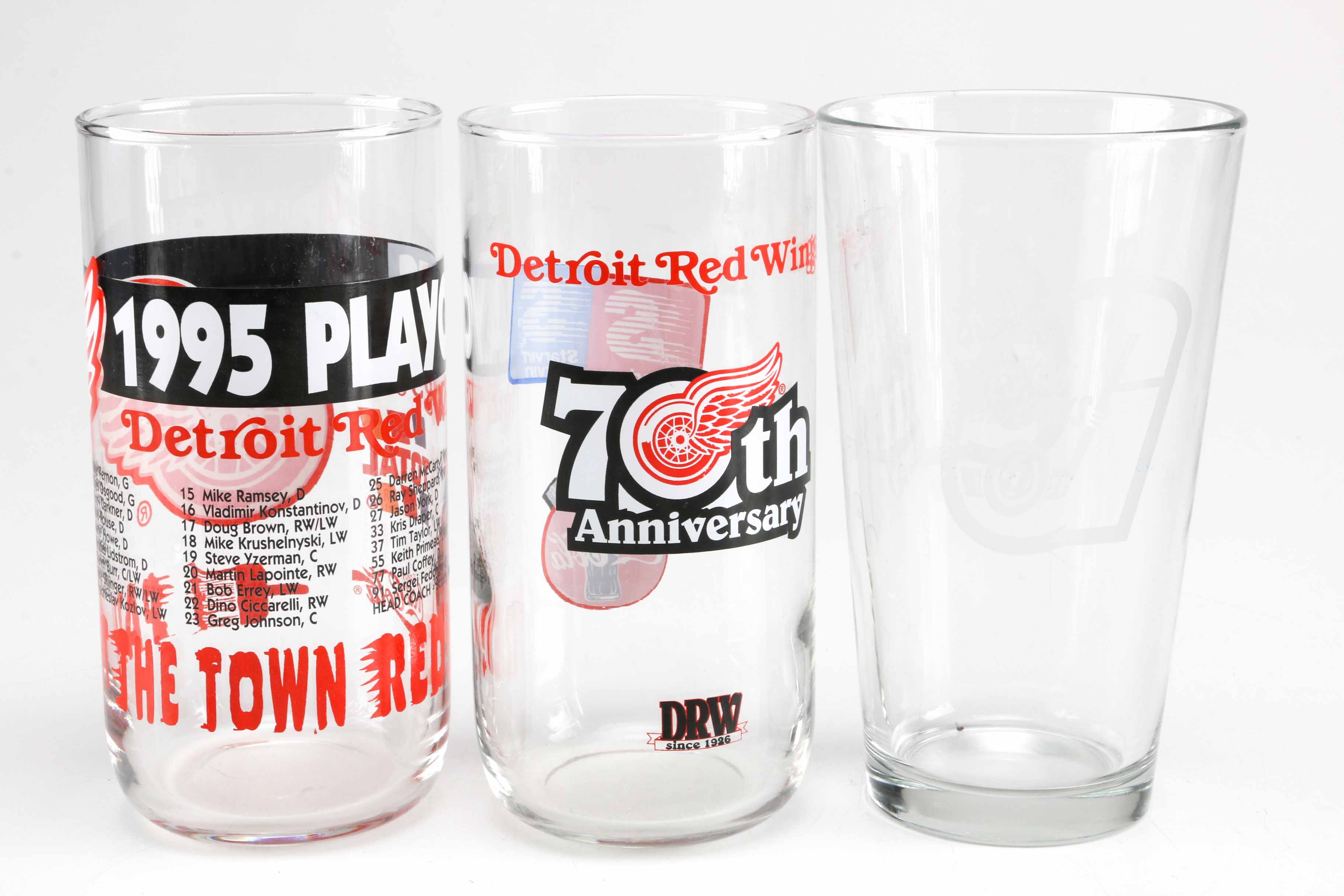 Assortment of Sports Drinking Glasses EBTH