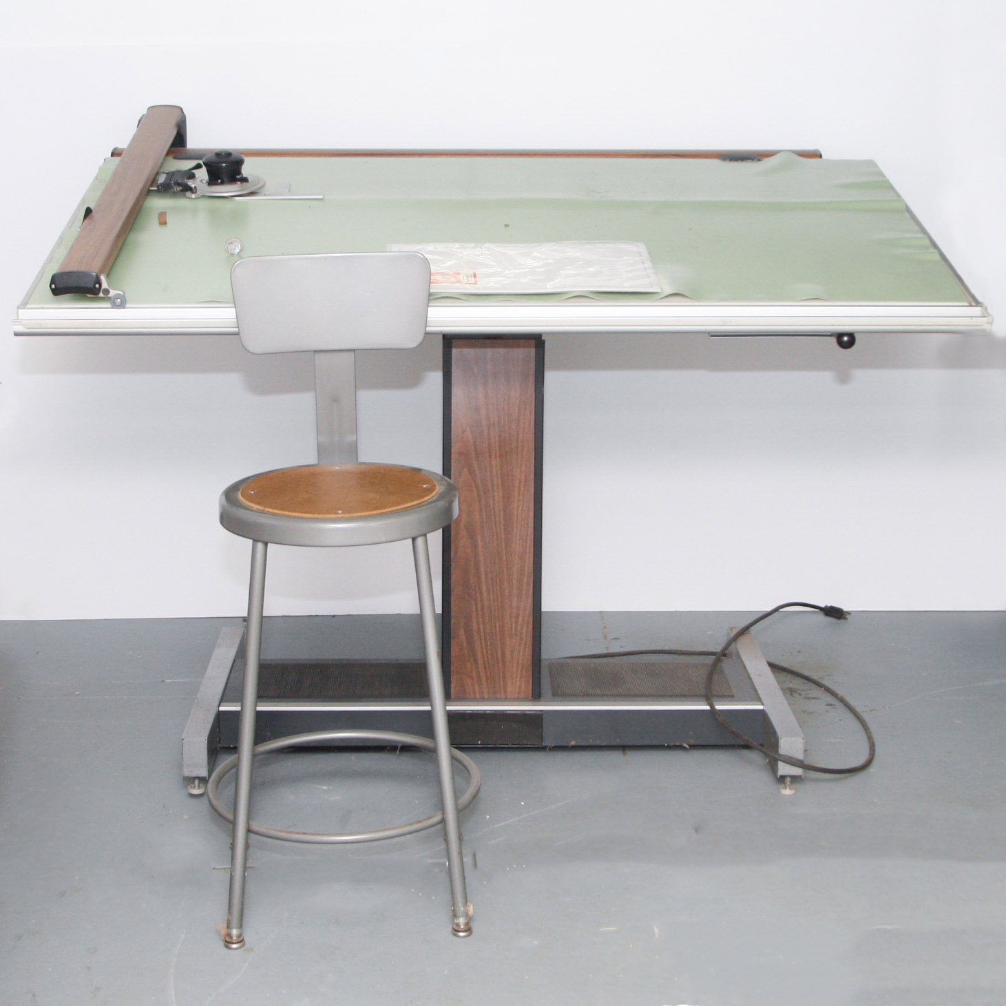 Hamilton Electric Drafting Table Modern Coffee Tables And