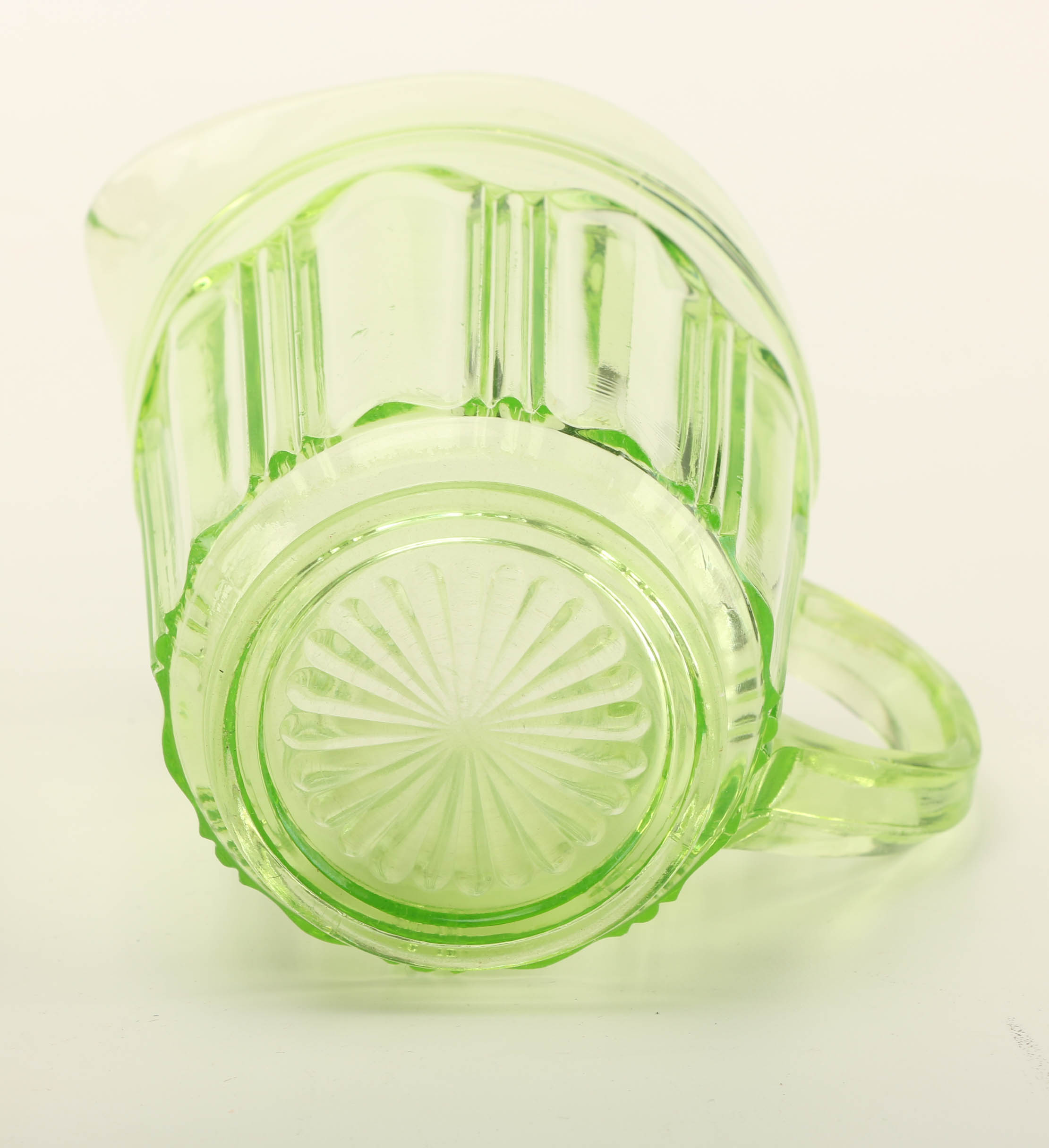 Vaseline Glassware Set EBTH