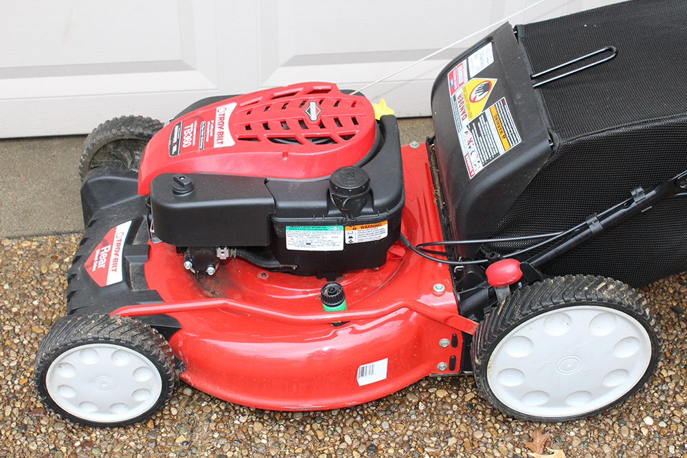 TroyBilt InStep TB360 Briggs & Stratton Professional 190cc Lawn Mower