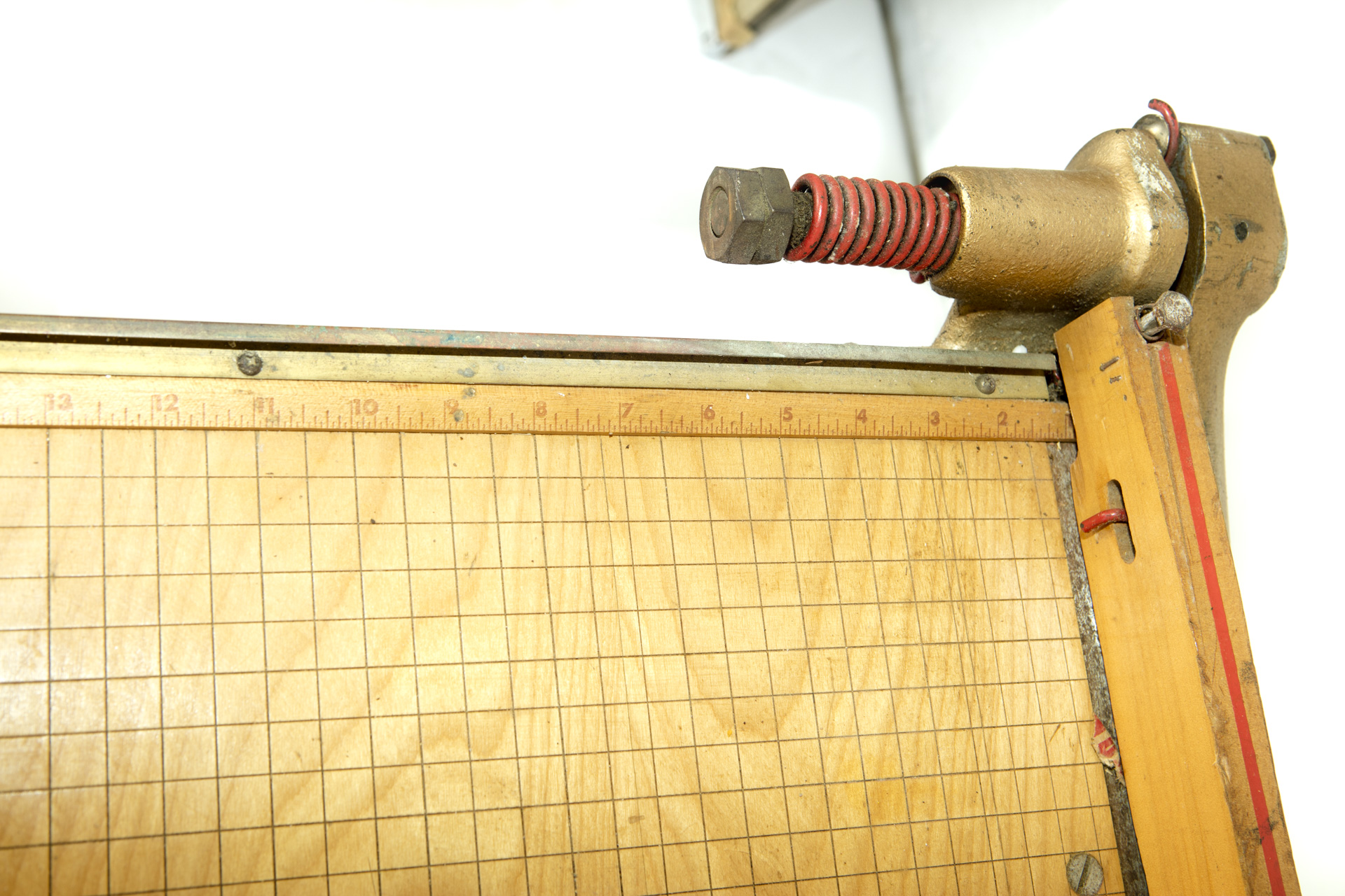 Craft Guillotine Cutting Table and Keeton Cutter Beveled Mat Cutter EBTH