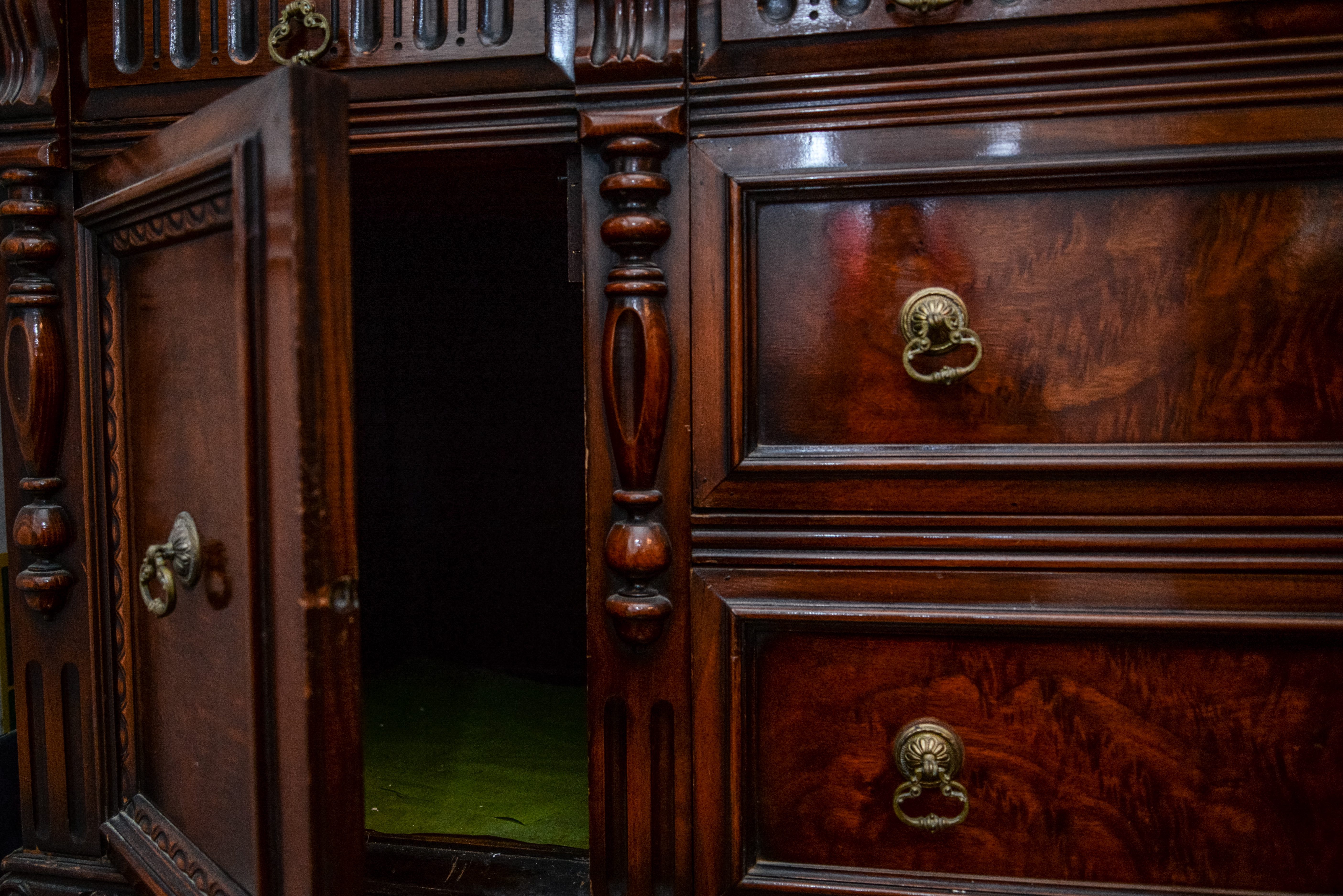 Vintage Jacobean Style Buffet EBTH