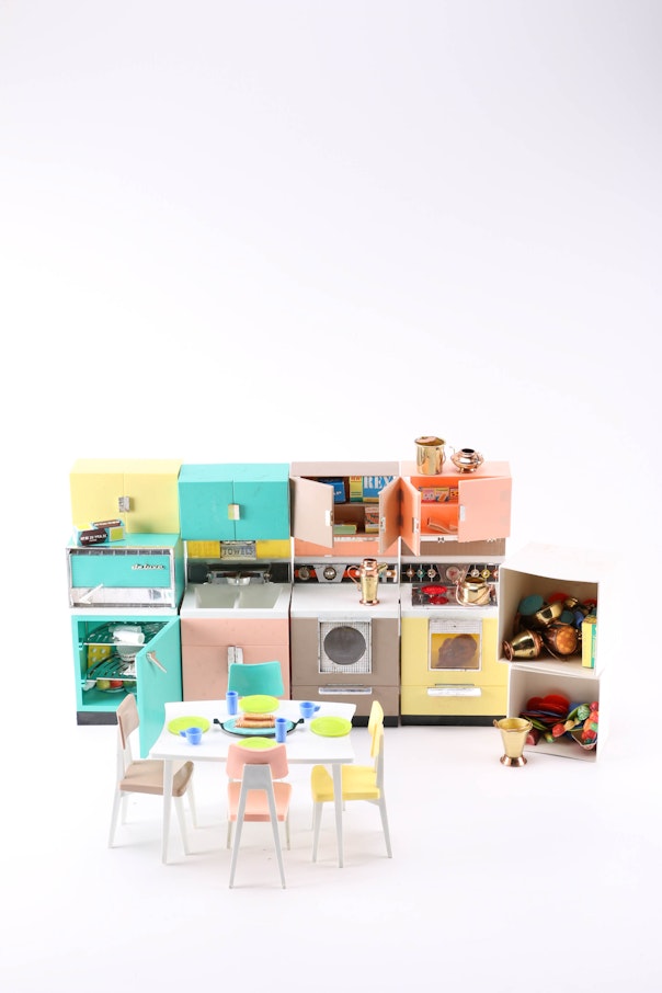 1960s Barbie  Sized Deluxe  Reading Dream Kitchen  Playset  