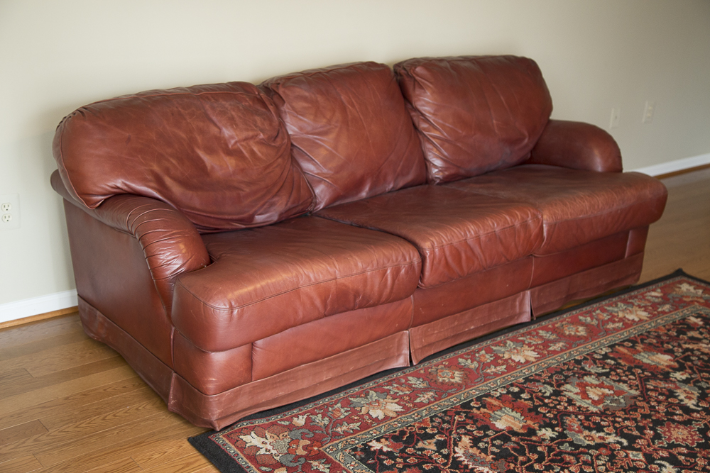 Leather Center Leather Sofa EBTH