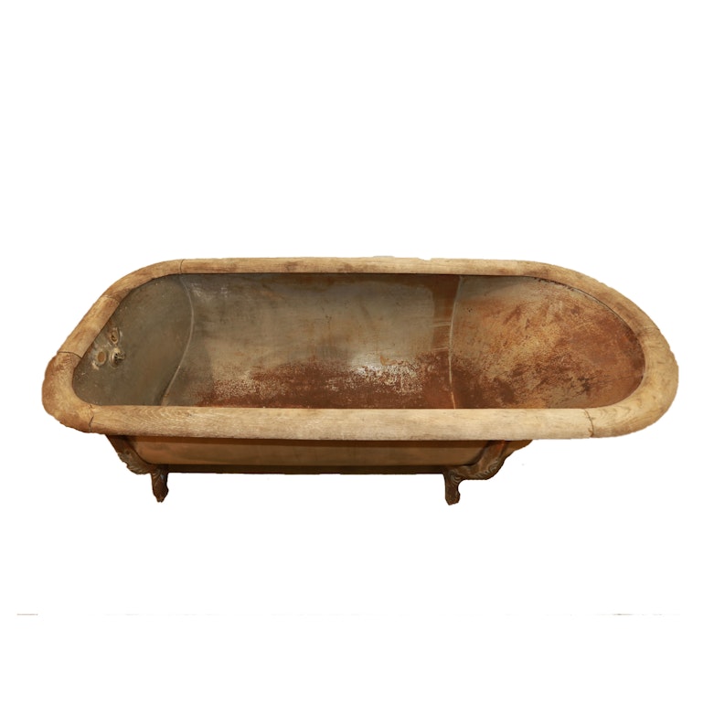Vintage 1950 Cast Iron and Enamel Bathtub : EBTH