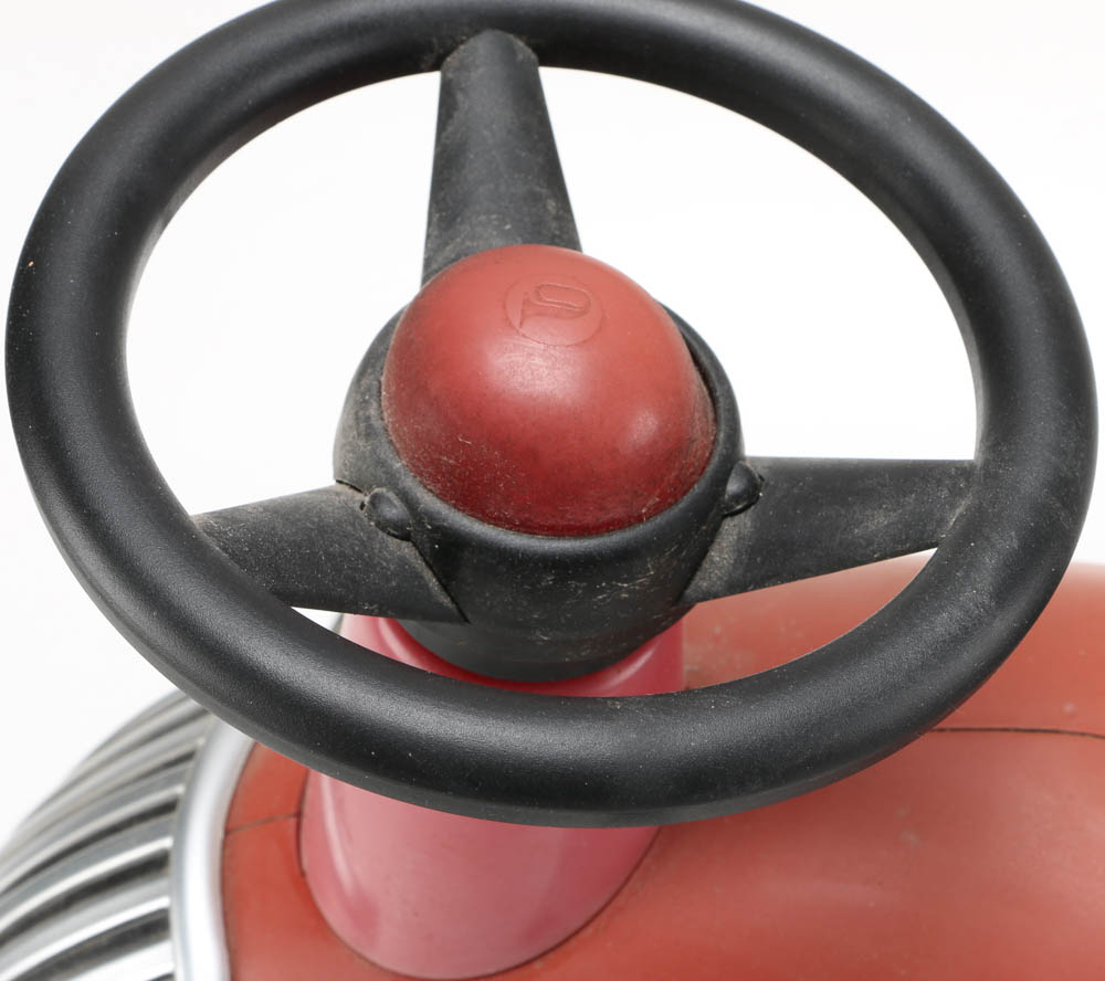 Radio Flyer "Model 8" RideOn Car EBTH