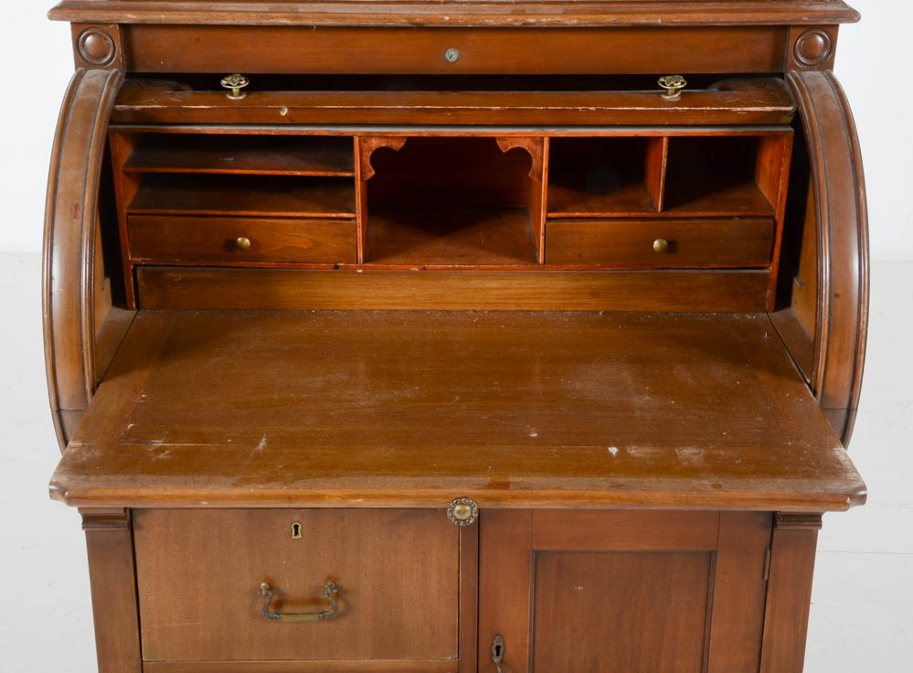 Antique Roll Top Secretary Desk With Hutch EBTH   CAT 8845 