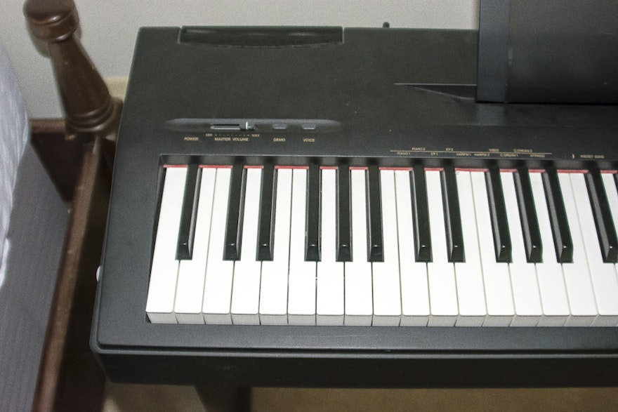 Yamaha P60 Electric Piano EBTH Yamaha P60 Electric Piano EBTH