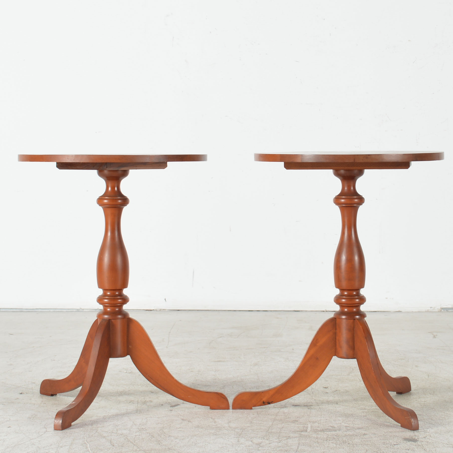 McMahan Campbellsville Cherry End Tables EBTH