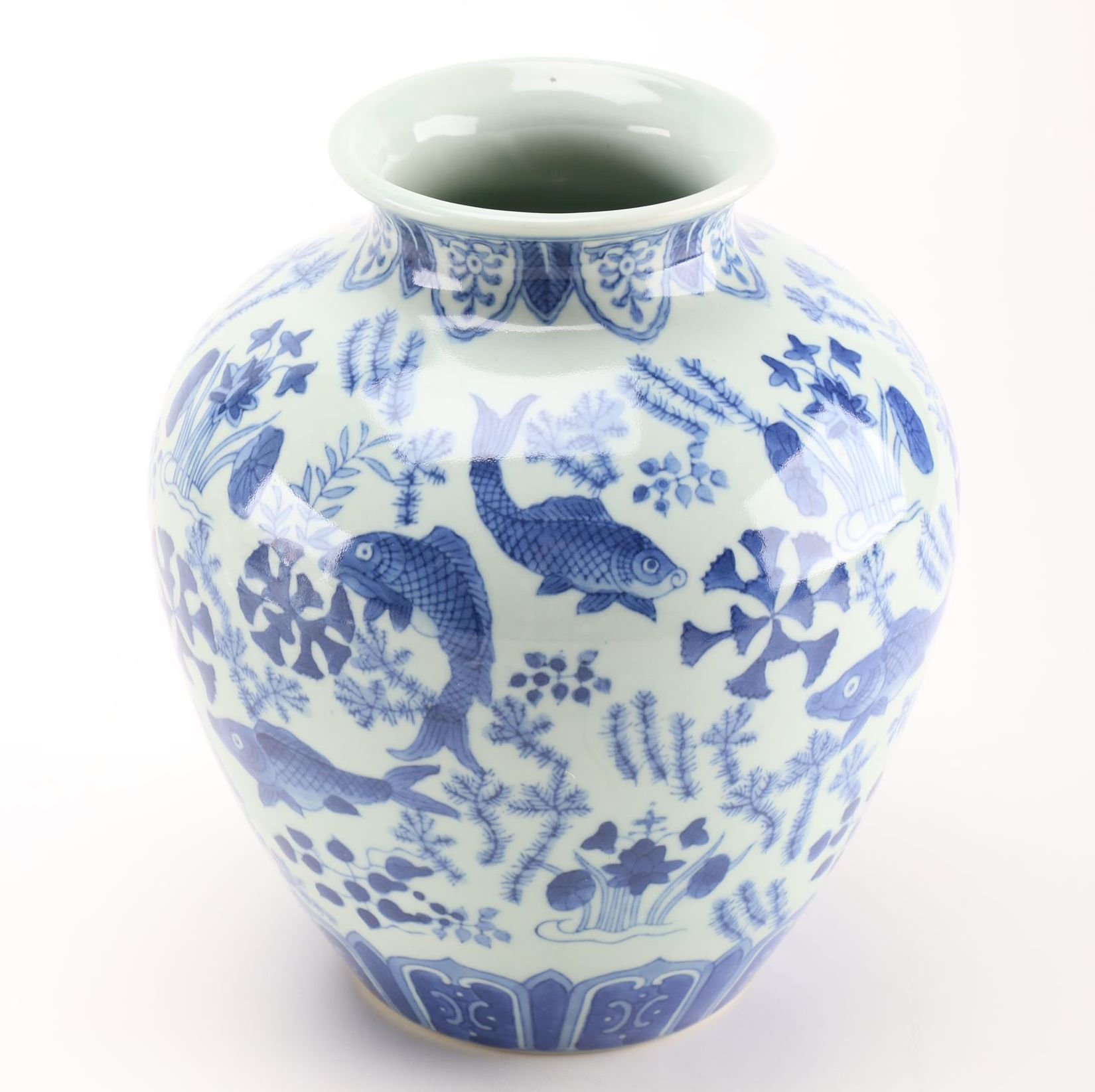 Chinese Blue and White Porcelain Koi Fish Vase EBTH