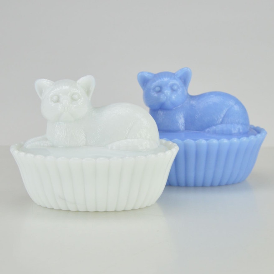 Westmoreland Milk Glass Covered Cat Dishes : EBTH