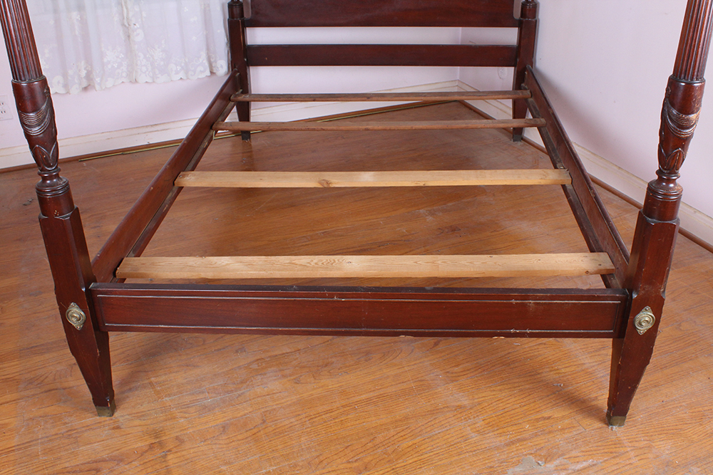 Four Poster Canopy Full-Size Bed Frame | EBTH