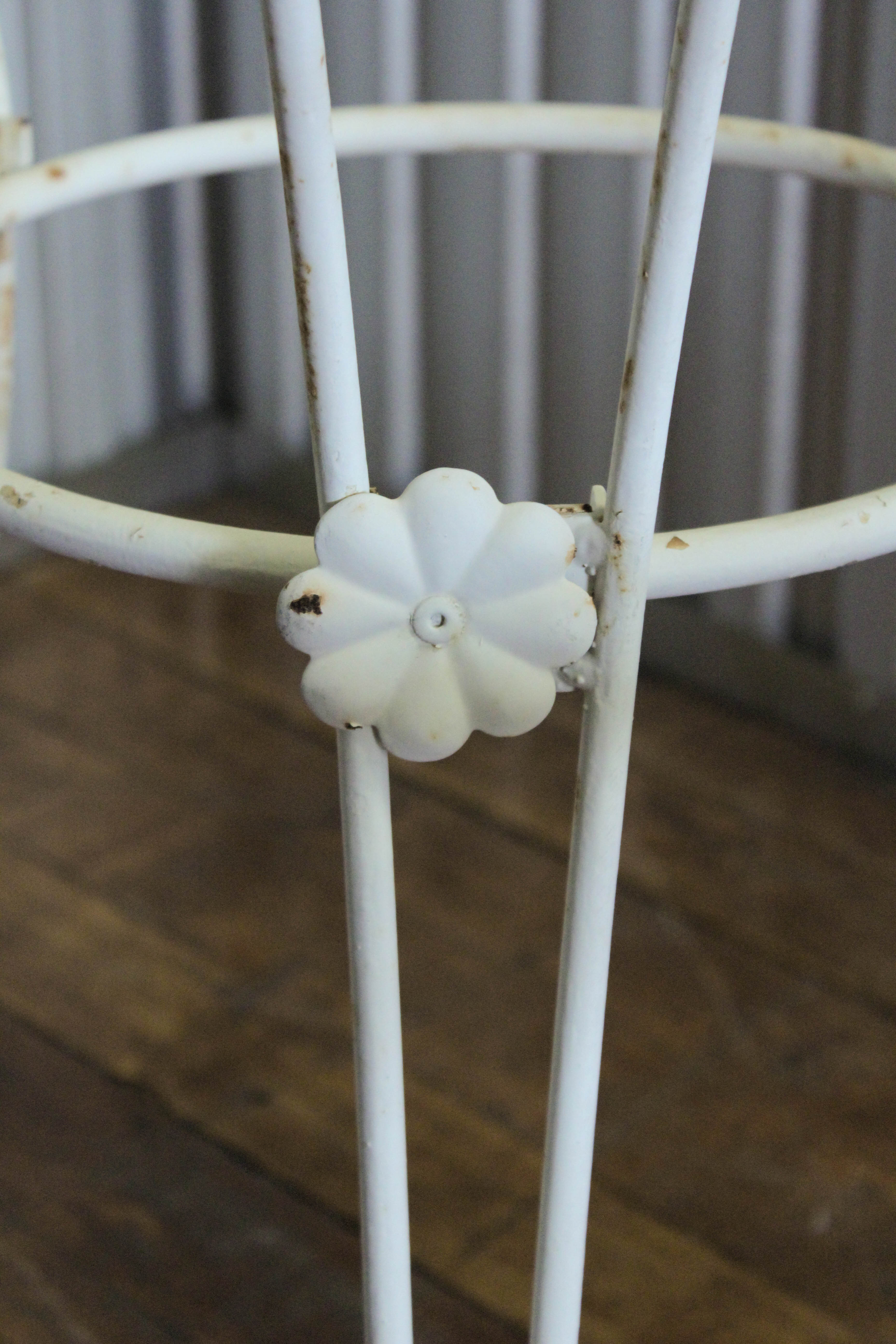 Vintage Wrought Iron Patio Furniture | EBTH