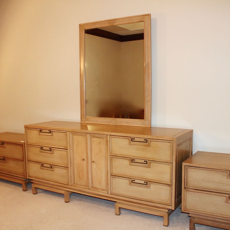 Mid Century Modern American Of Martinsville Dresser With Mirror