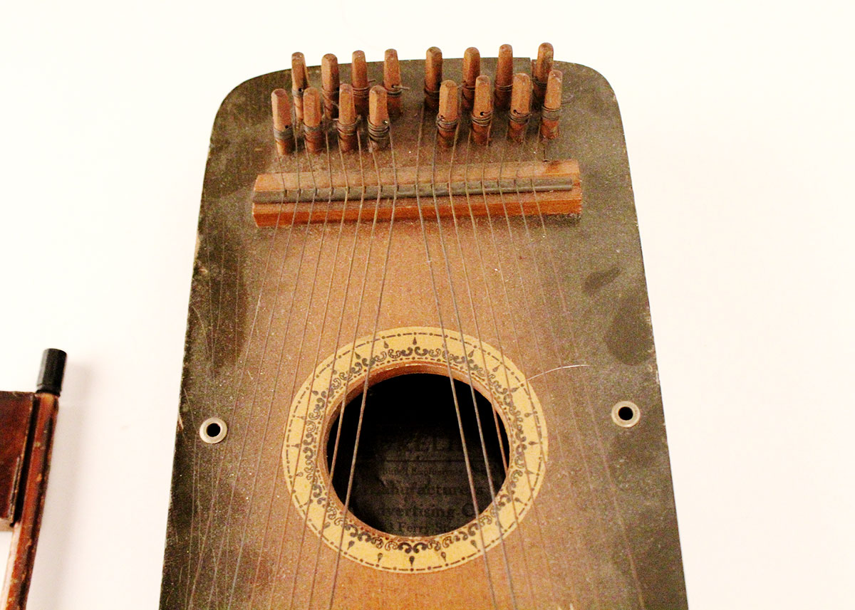 stringed instruments stringed instruments