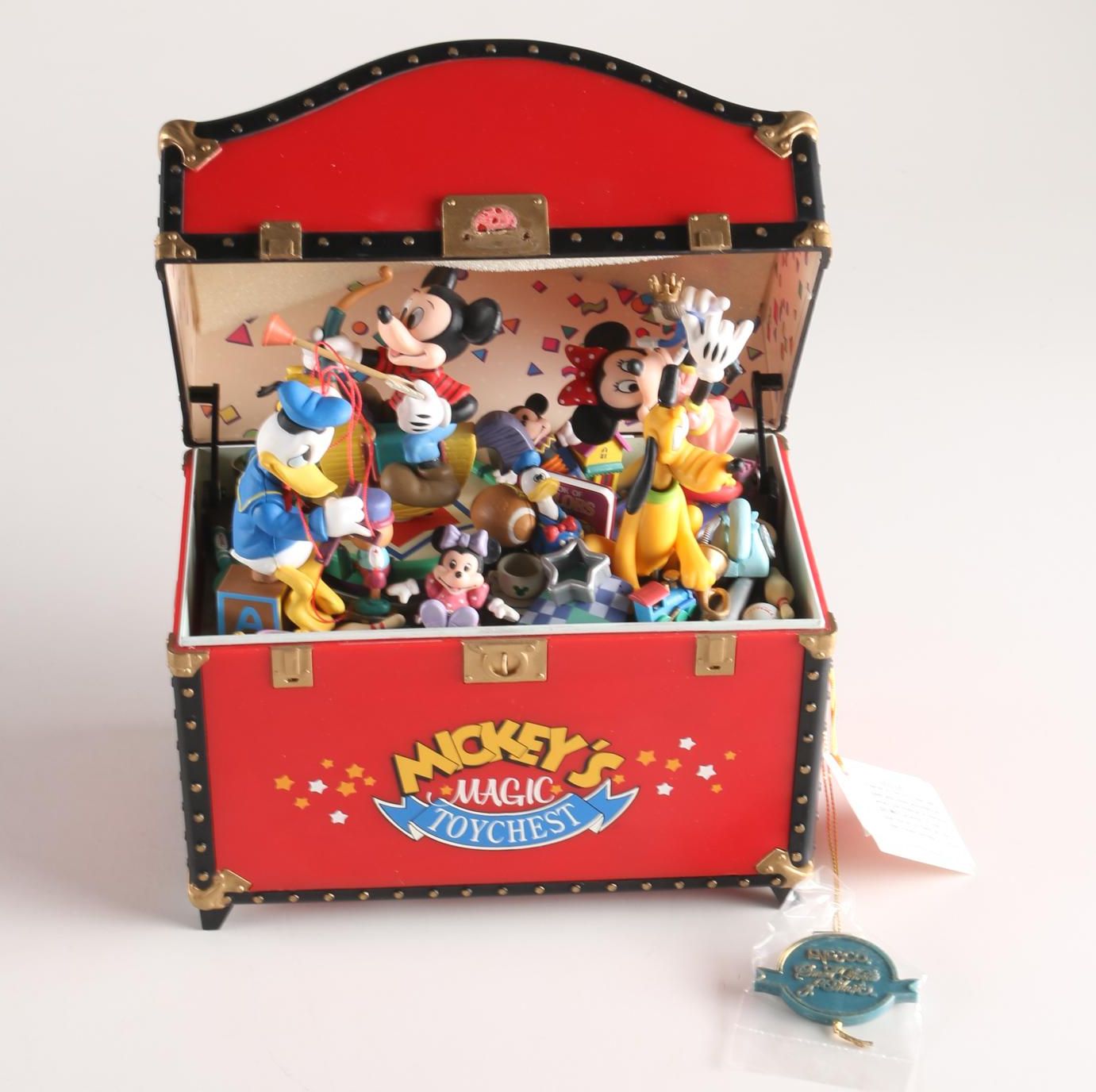 mickey toy chest