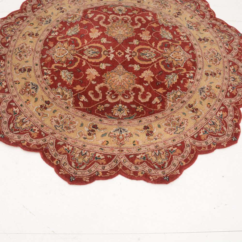 Rug Gallery Round Scalloped Persian Style Wool Rug EBTH