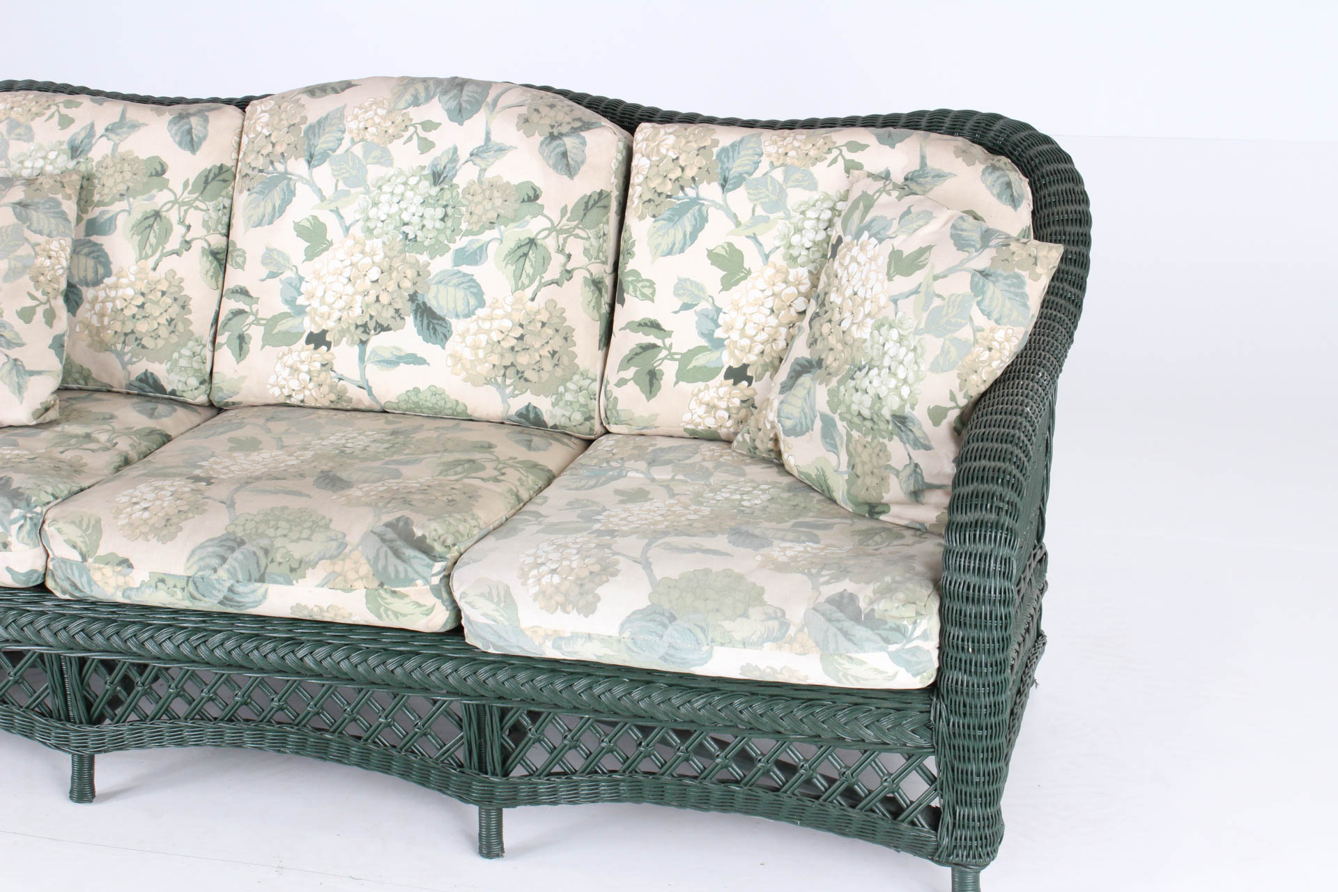 Henry Link Wicker Sofa EBTH