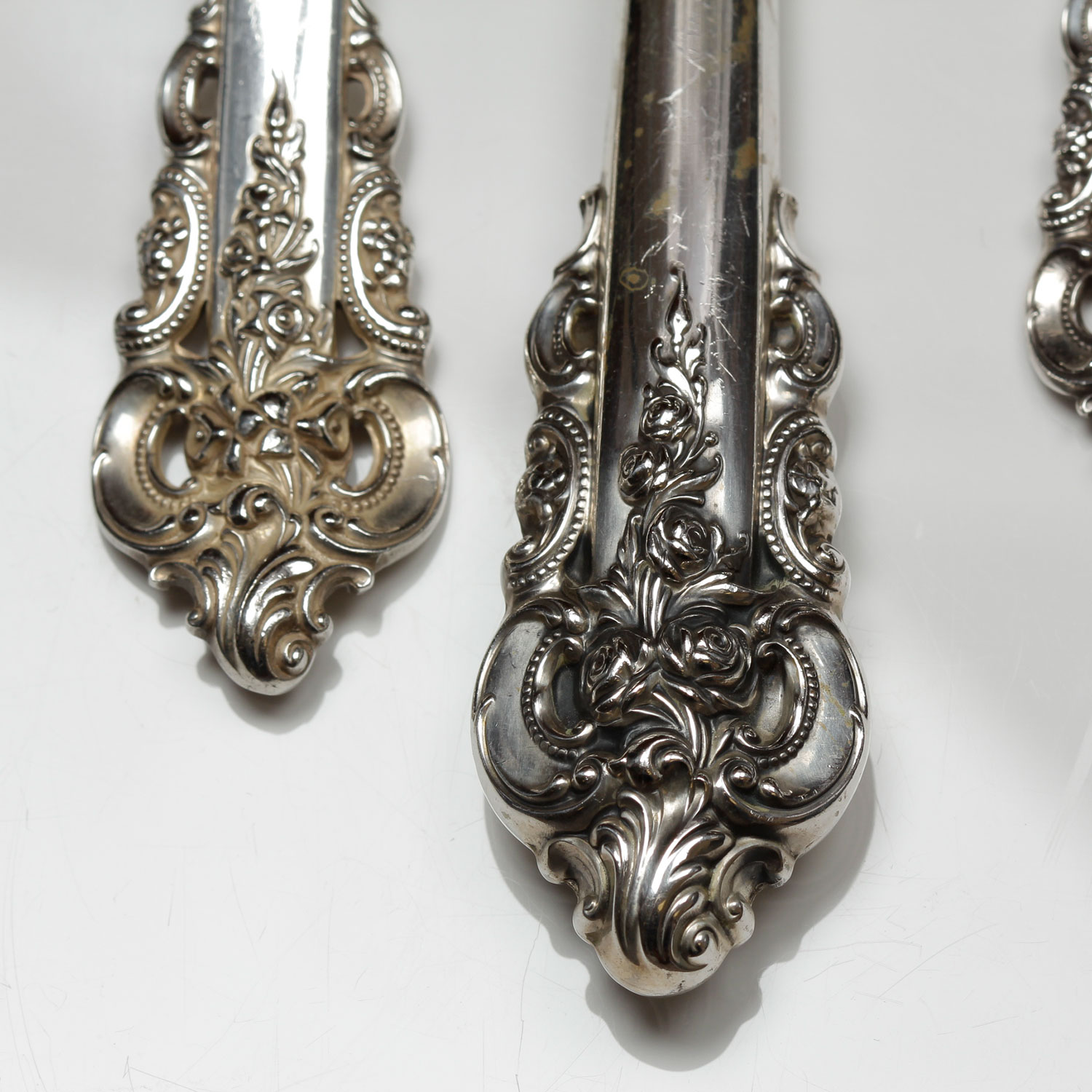 wallace-sterling-silver-grand-baroque-flatware-ebth