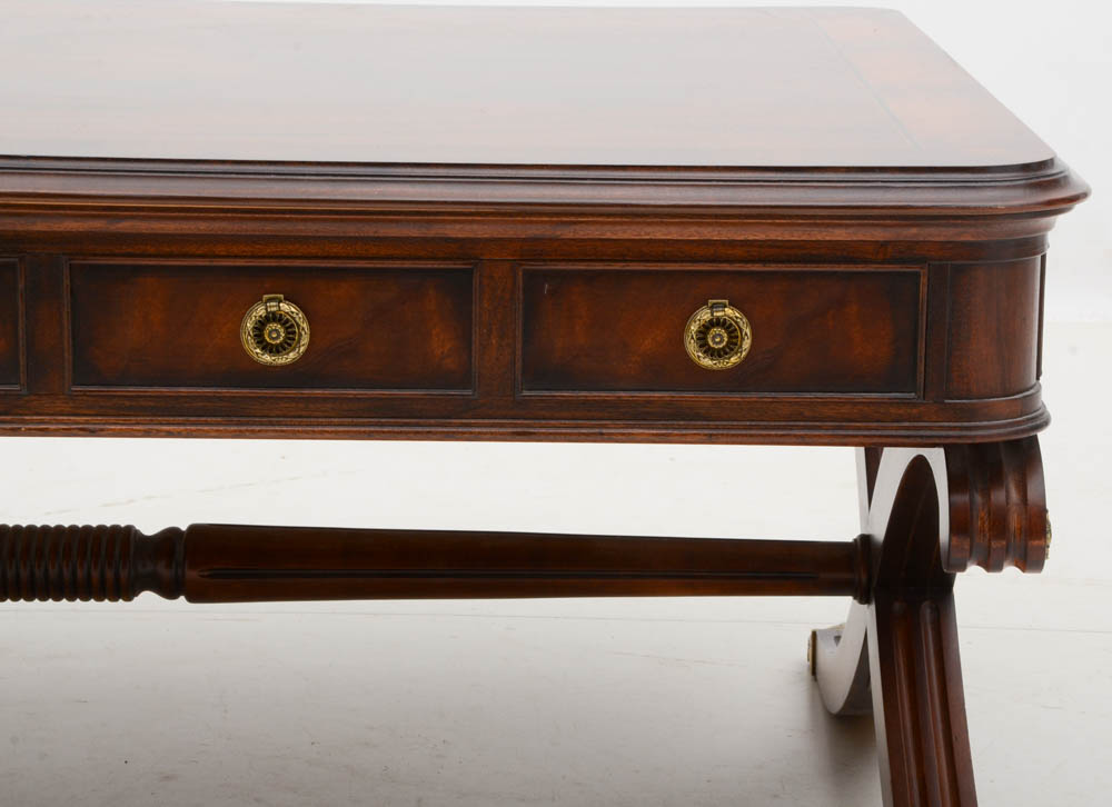 Henredon Natchez Mahogany Coffee Table EBTH