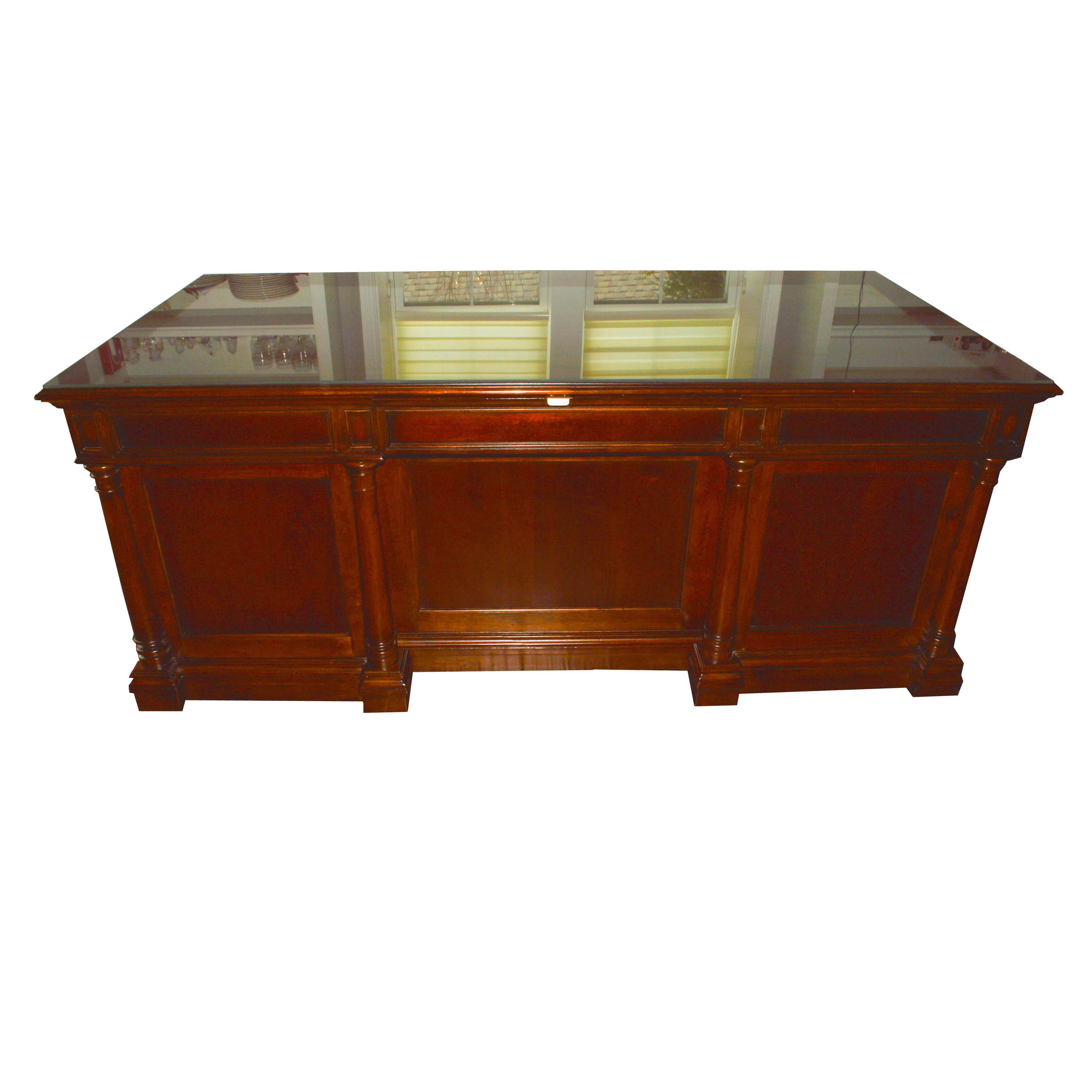 Thomasville Fredericksburg Executive Desk Ebth