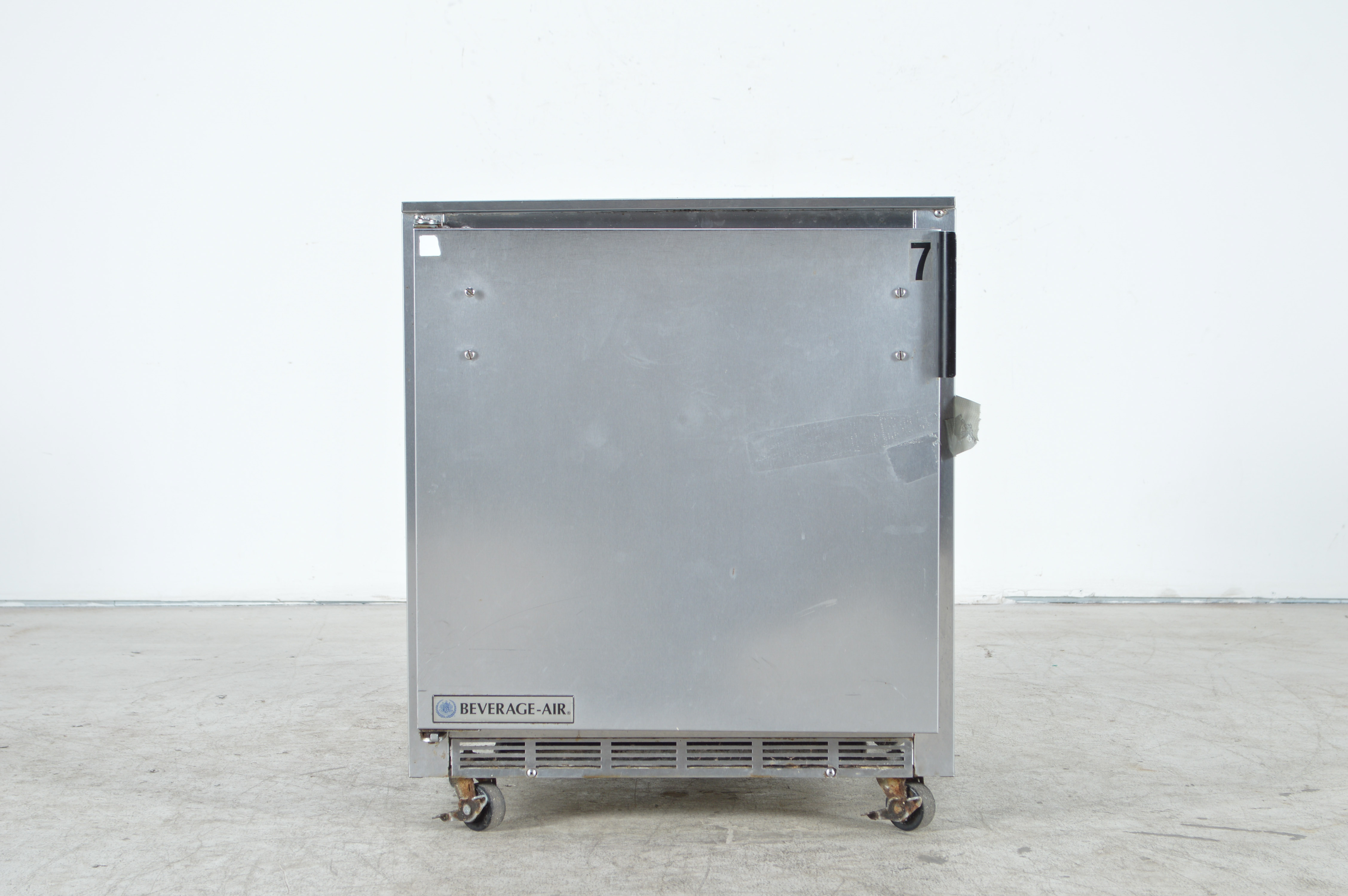 BeverageAir Commercial Counter Height Refrigerator EBTH