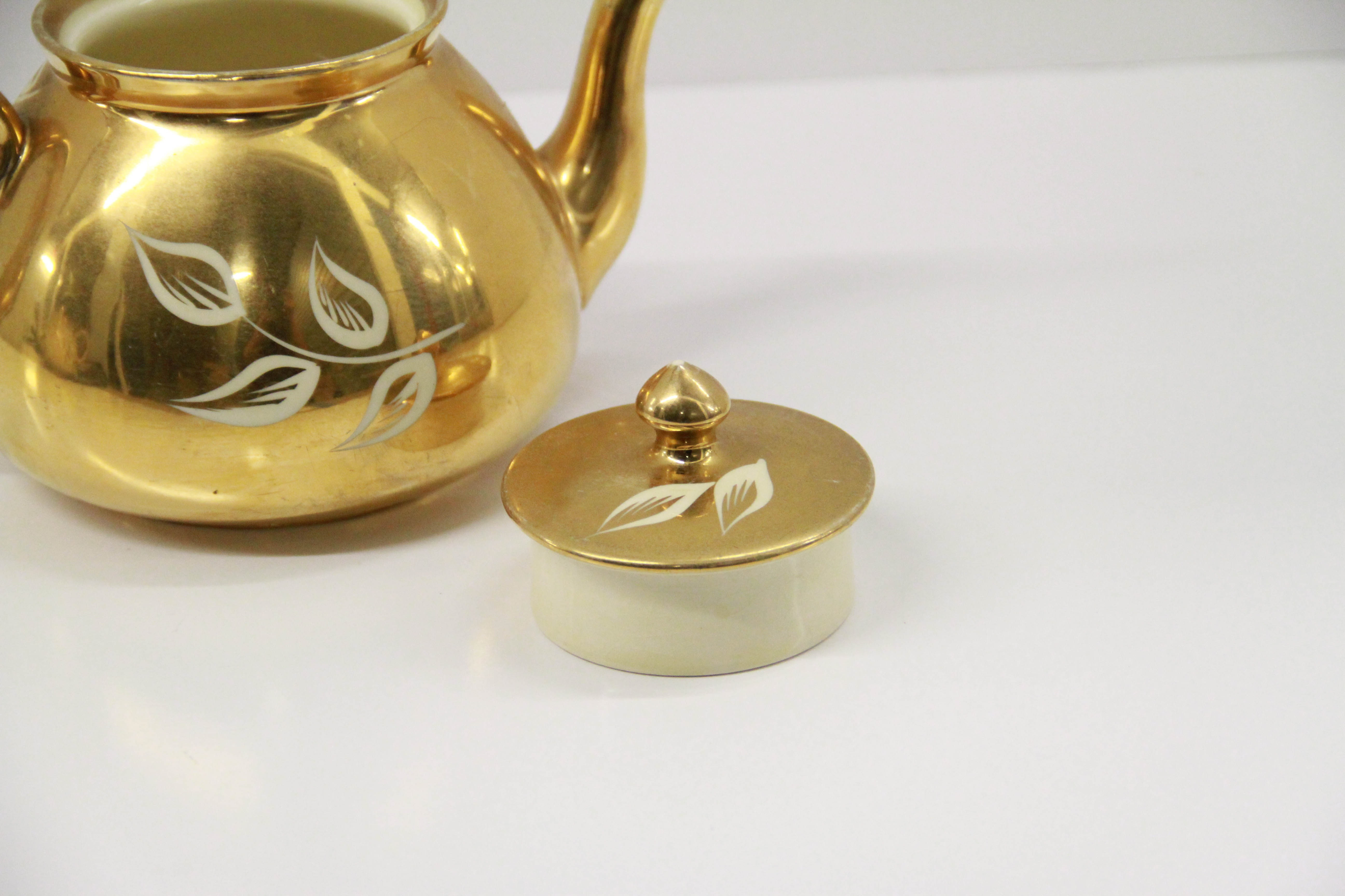 Vintage Gibsons England Teapots EBTH