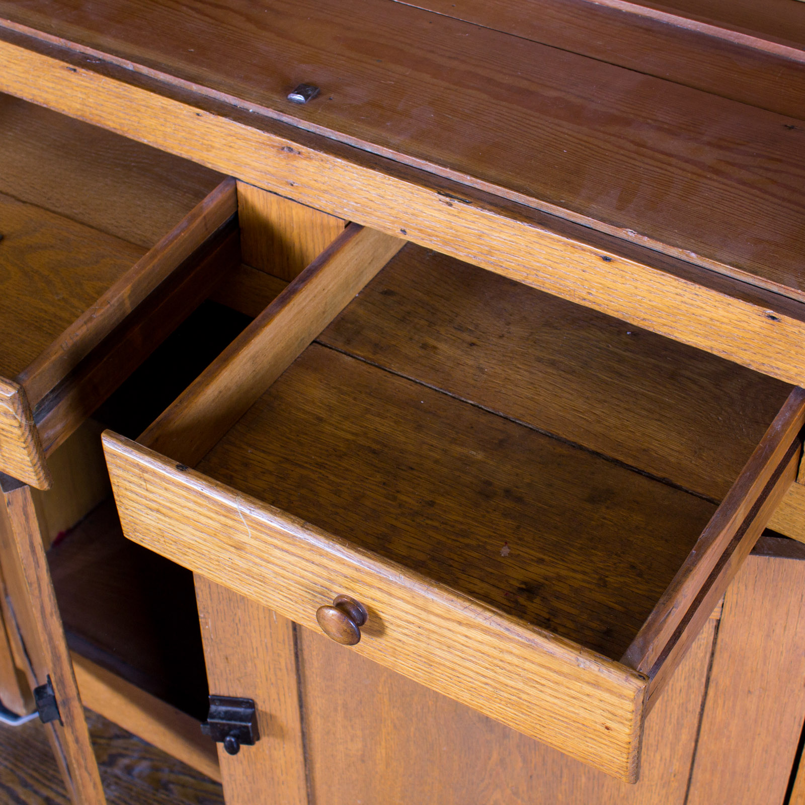 Antique Oak China Cabinet | EBTH
