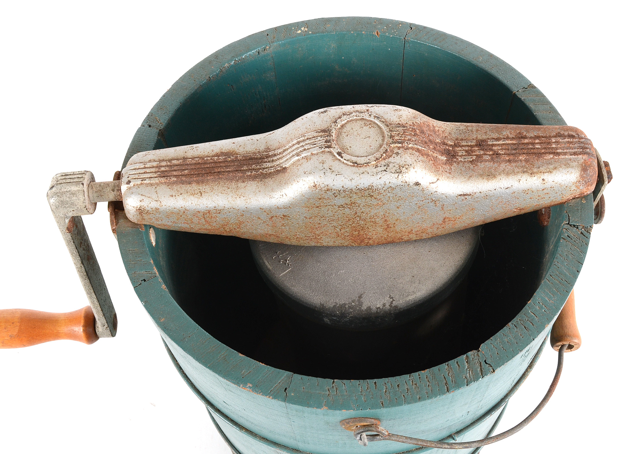 Vintage "Eskimo Freezer" Ice Cream Maker EBTH