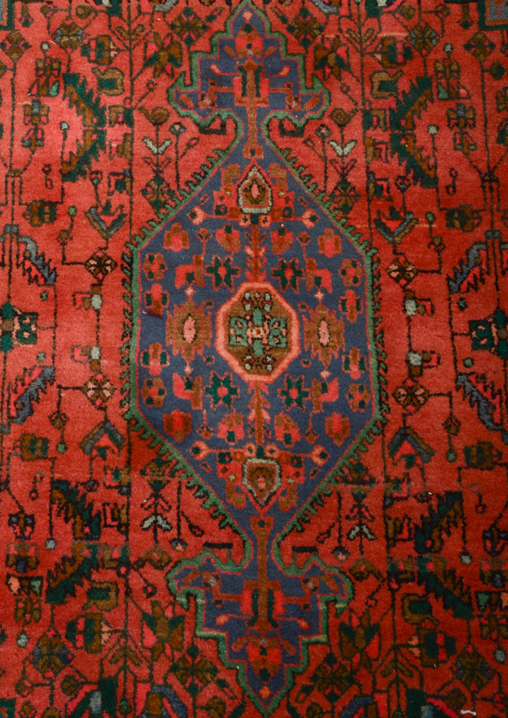 Hand Woven Iranian Wool Area Rug EBTH