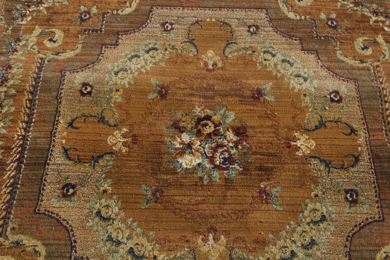 Oriental Weavers Antique Treasures "Venice Topaz" Area Rug EBTH