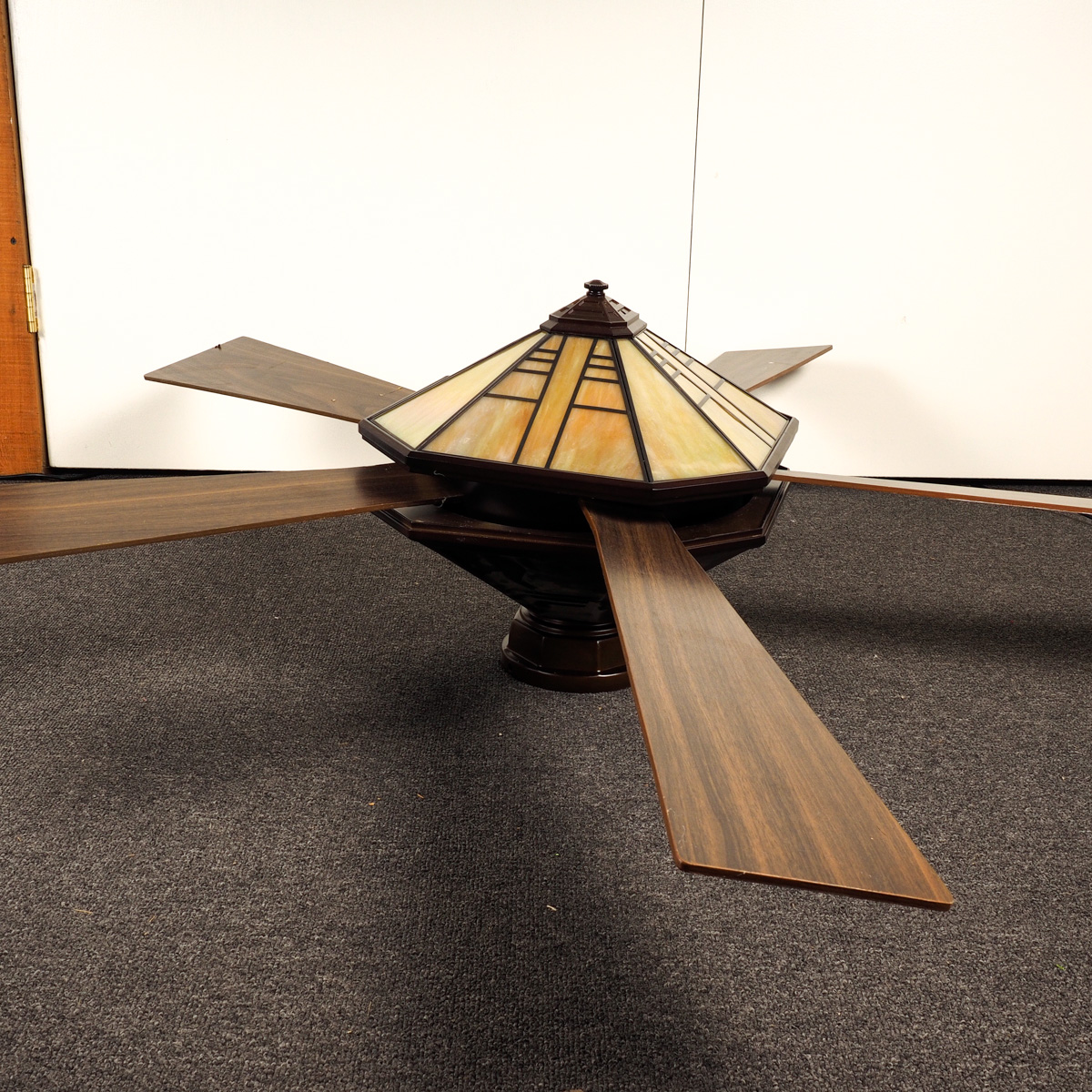 Stained Glass Ceiling Fan by Hunter | EBTH