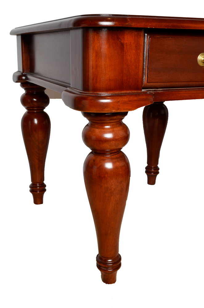 Mahogany End Table EBTH