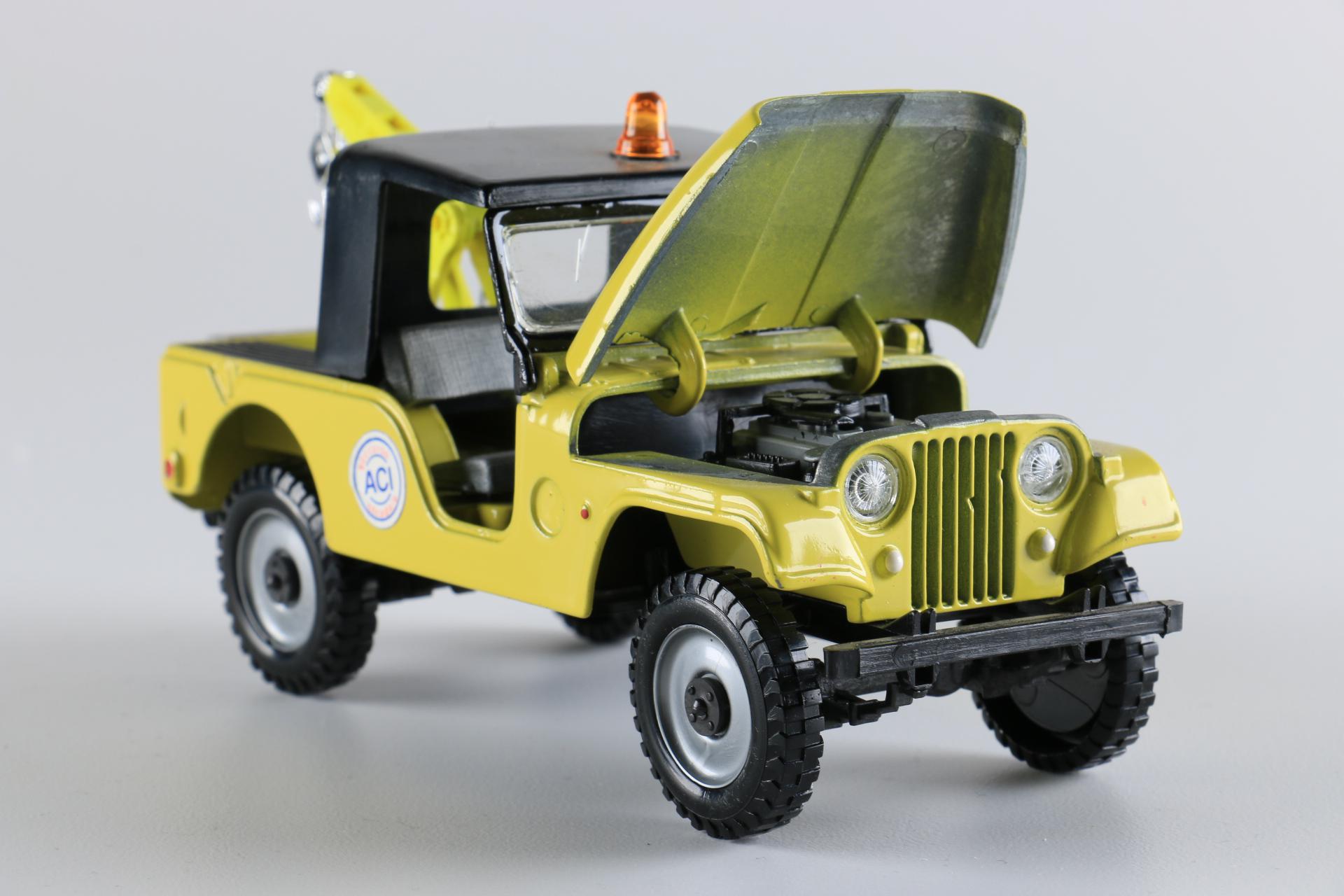 Collection of 125 Scale Jeep DieCast Cars EBTH