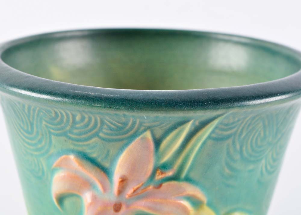 Vintage Roseville USA Pottery Vases EBTH