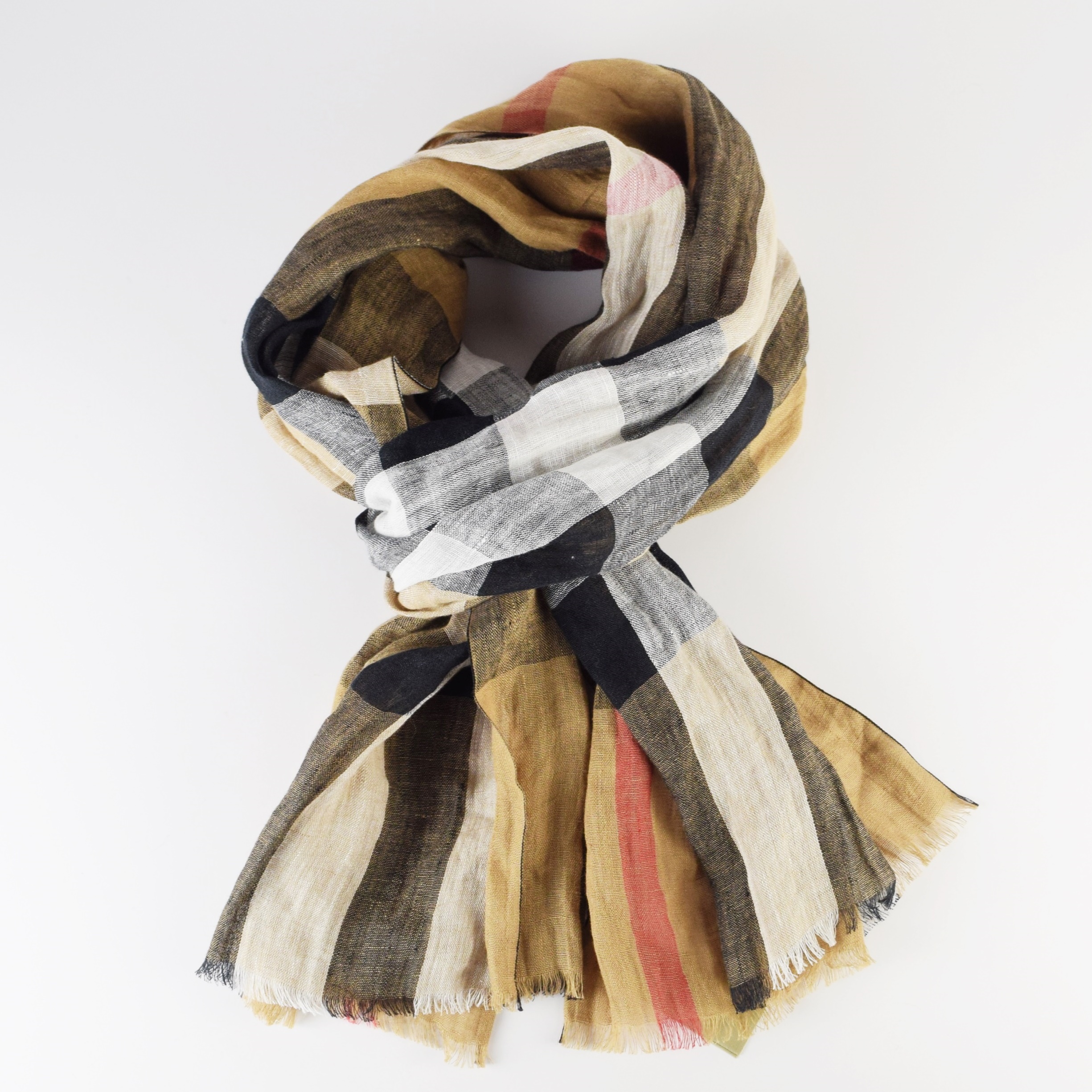 tan burberry scarf